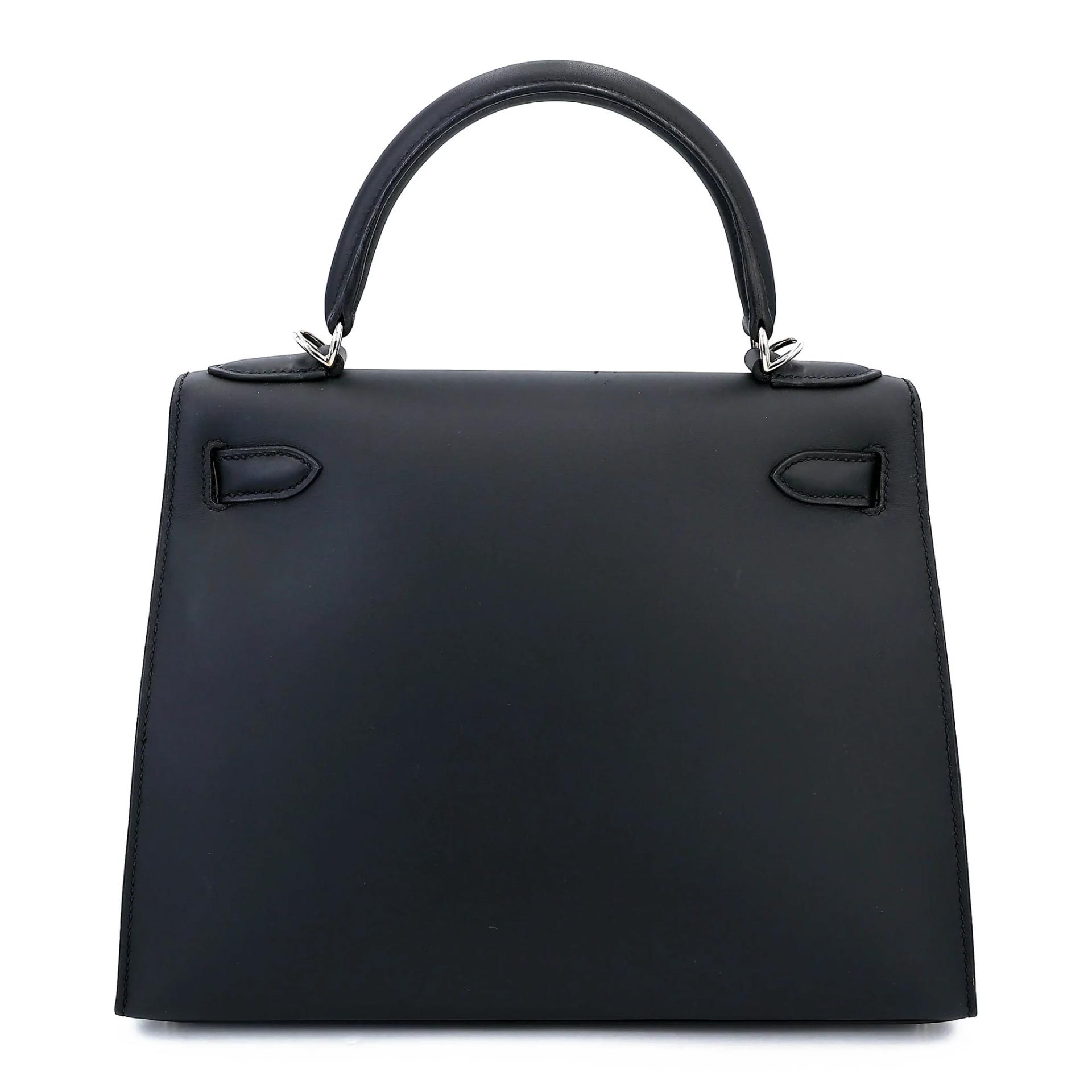 Very Good ( Rank A) HERMÈS Kelly 28 Sellier Noir (89) Sombrero Palladium hardware T (2015) - 2