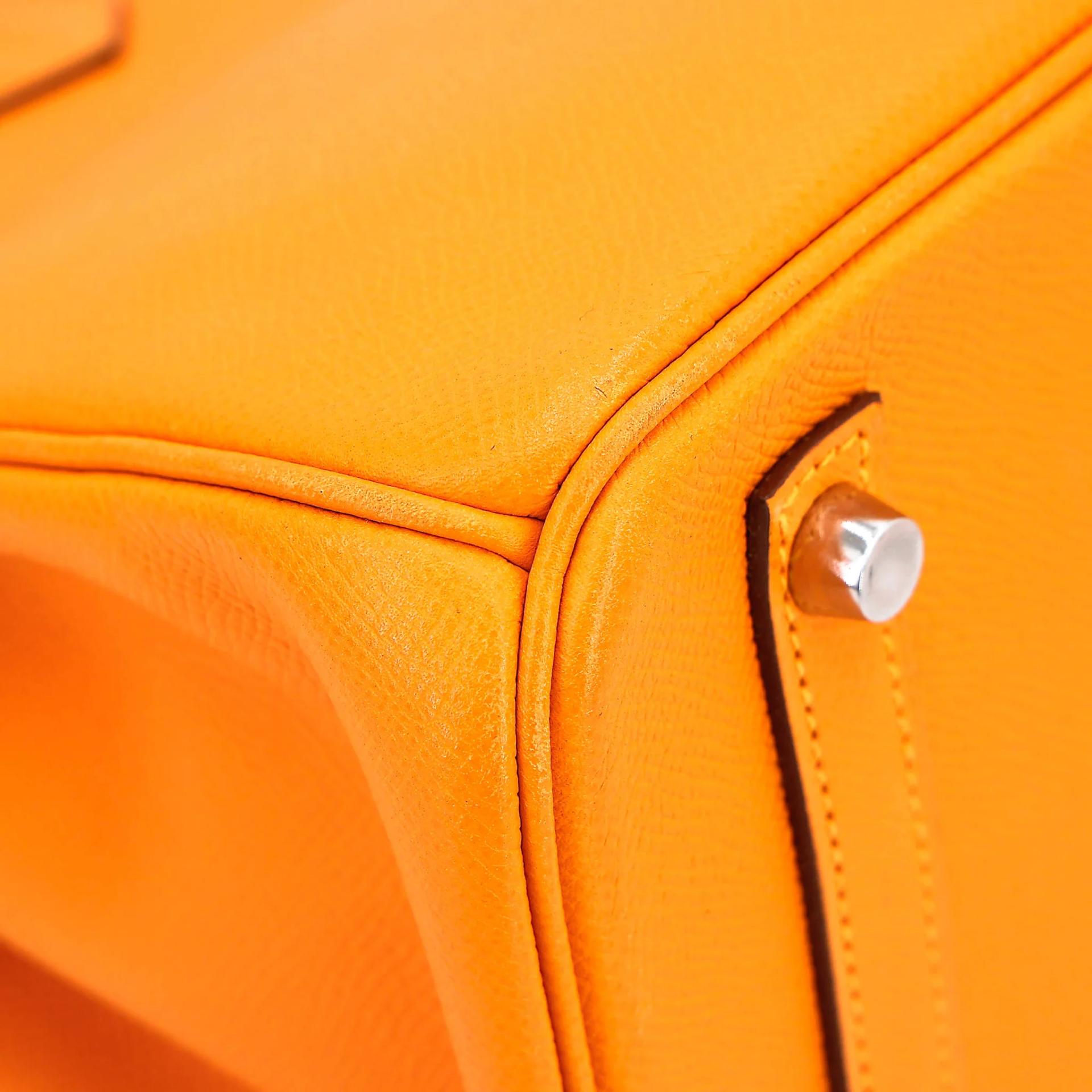 Very Good ( Rank A) HERMÈS Birkin 30 Jaune d’Or (9V) Epsom Palladium hardware Square P (2012) - 11