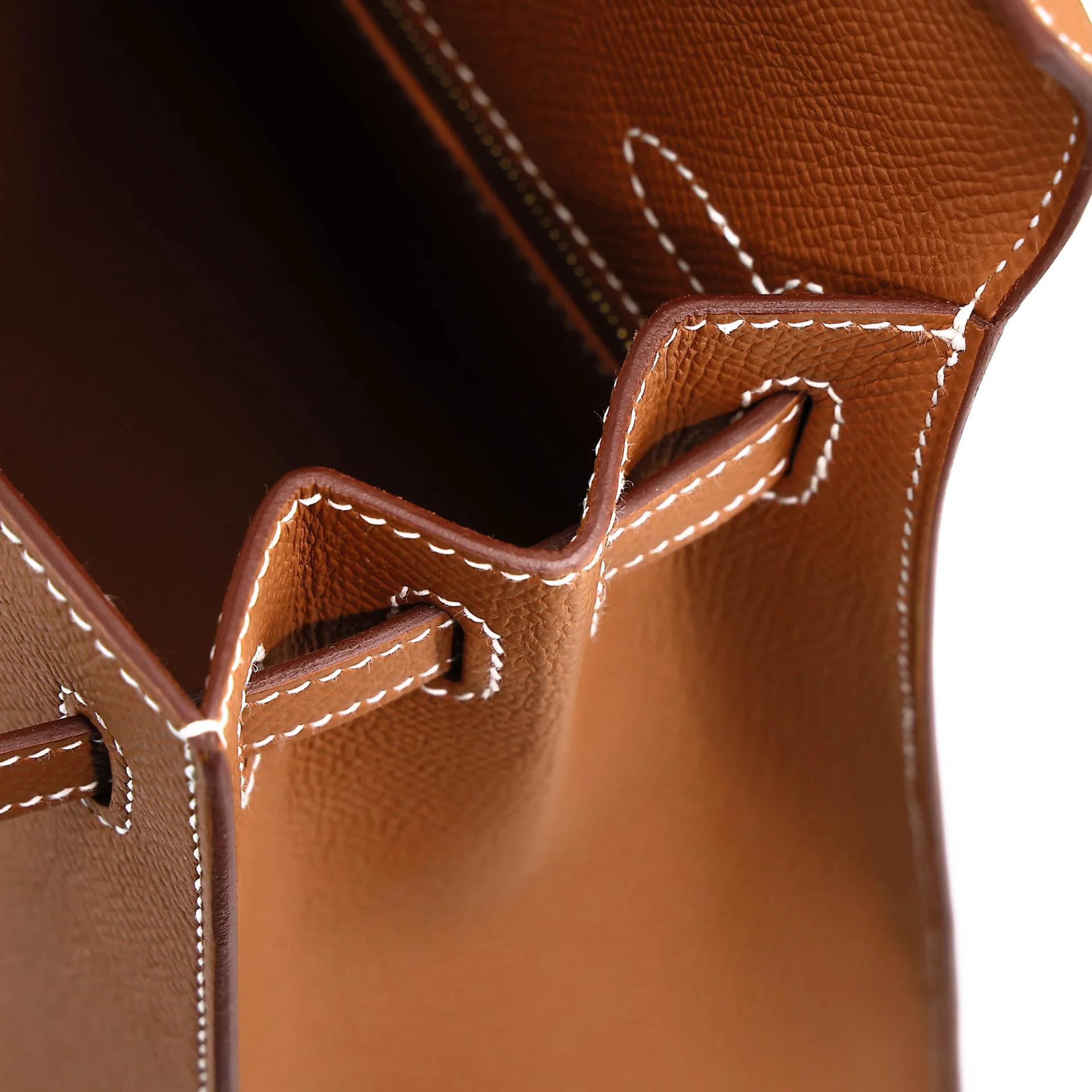 Brand New ( Rank N ) HERMÈS Kelly 25 Sellier Gold (37) Epsom Gold hardware G (2026) - 16