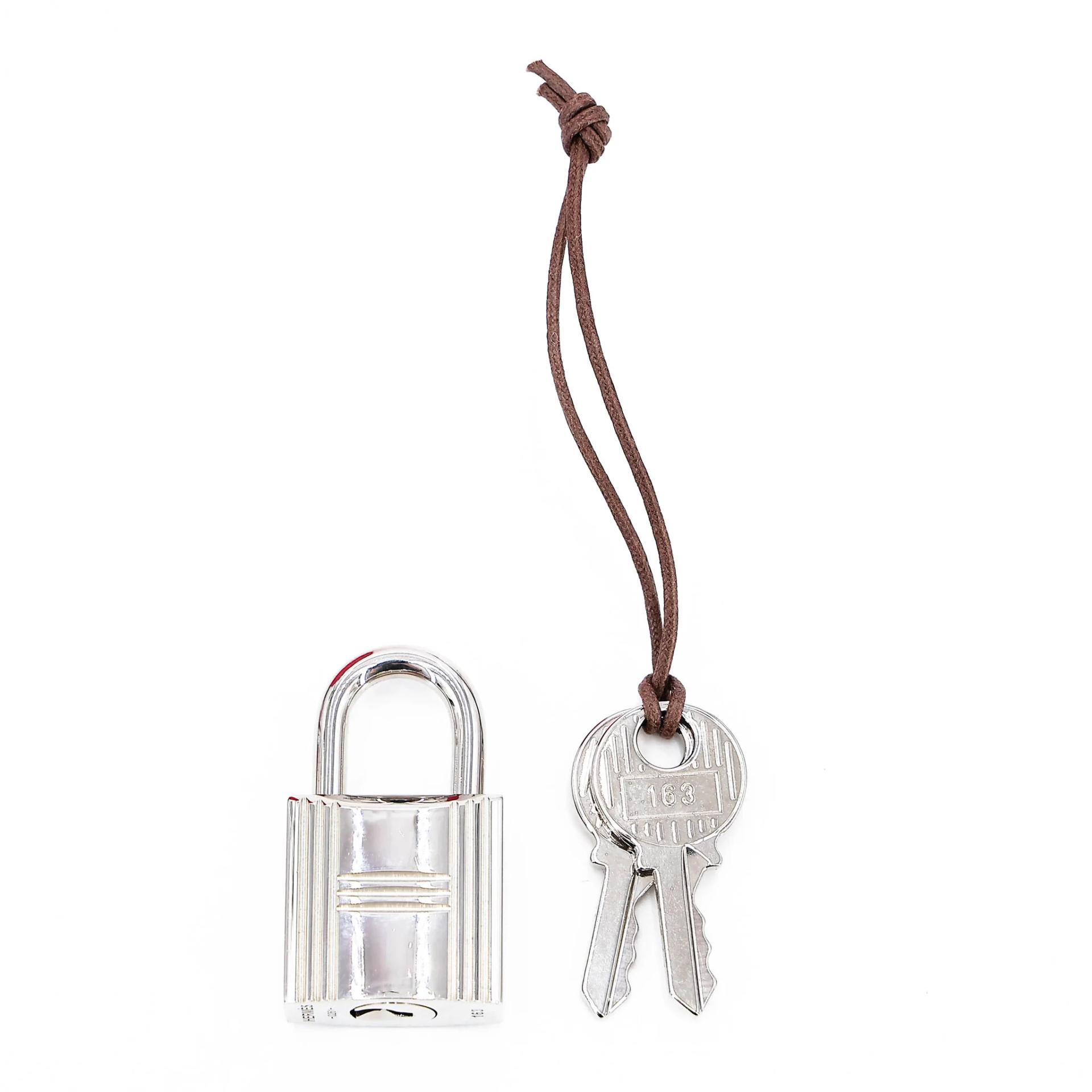 Very Good ( Rank A) HERMÈS Picotin Lock PM Rouge Rose Extreme (I6) Bleu Zanzibar (B3) Clemence Palladium hardware U (2022) - 15