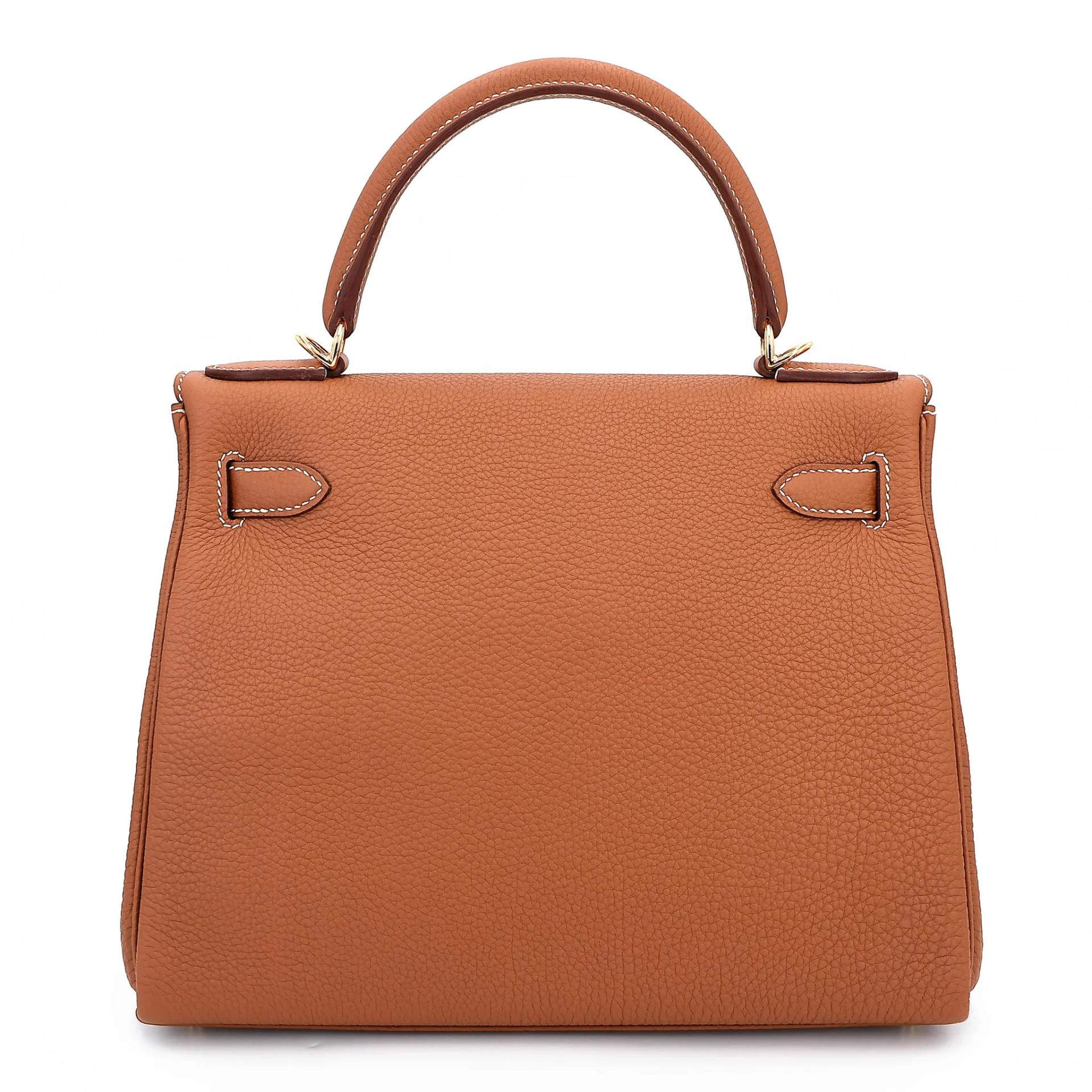 Unused ( Rank NS ) HERMÈS Kelly 28 Gold (37) Togo Gold hardware B (2023) - 2