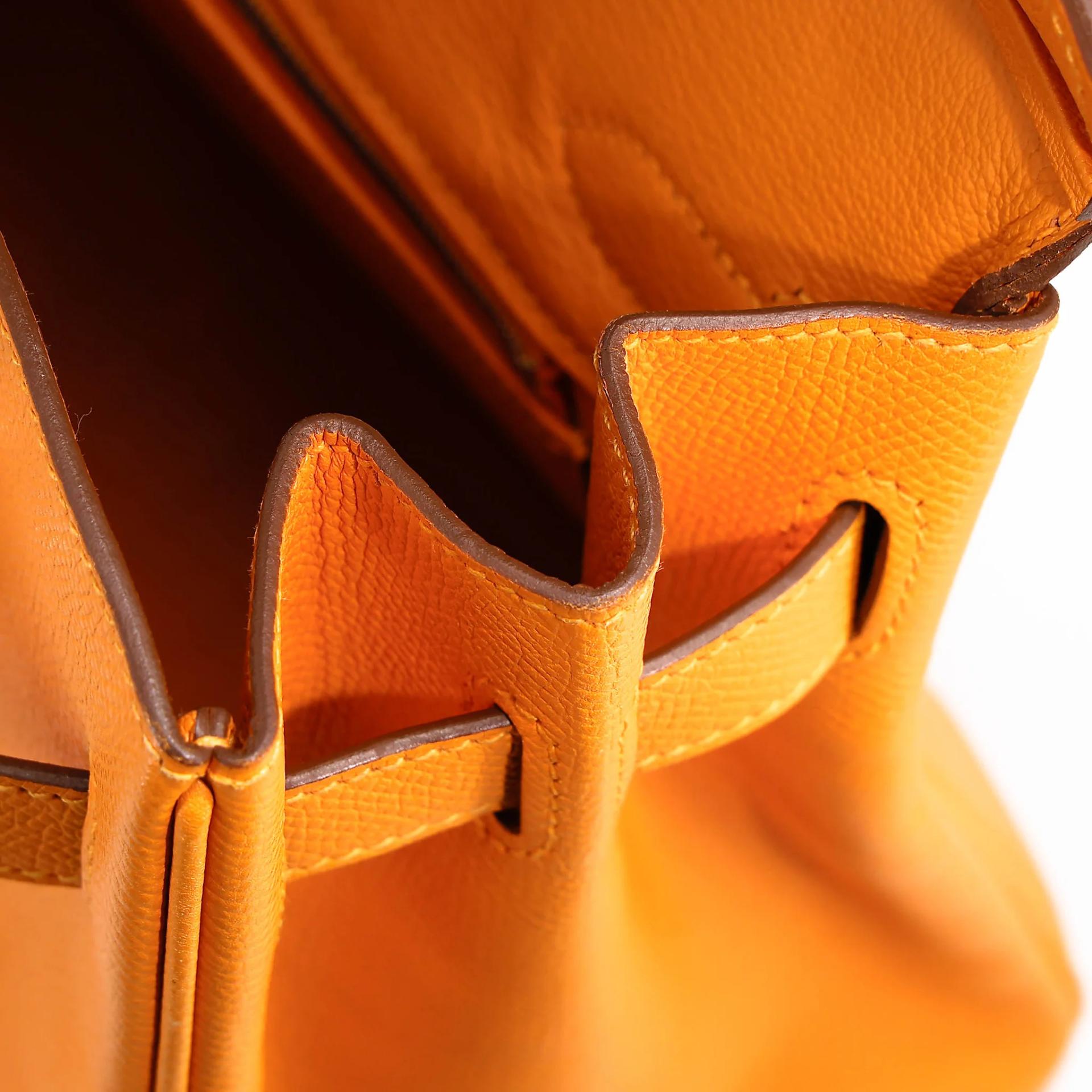 Very Good ( Rank A) HERMÈS Birkin 30 Jaune d’Or (9V) Epsom Palladium hardware Square P (2012) - 23