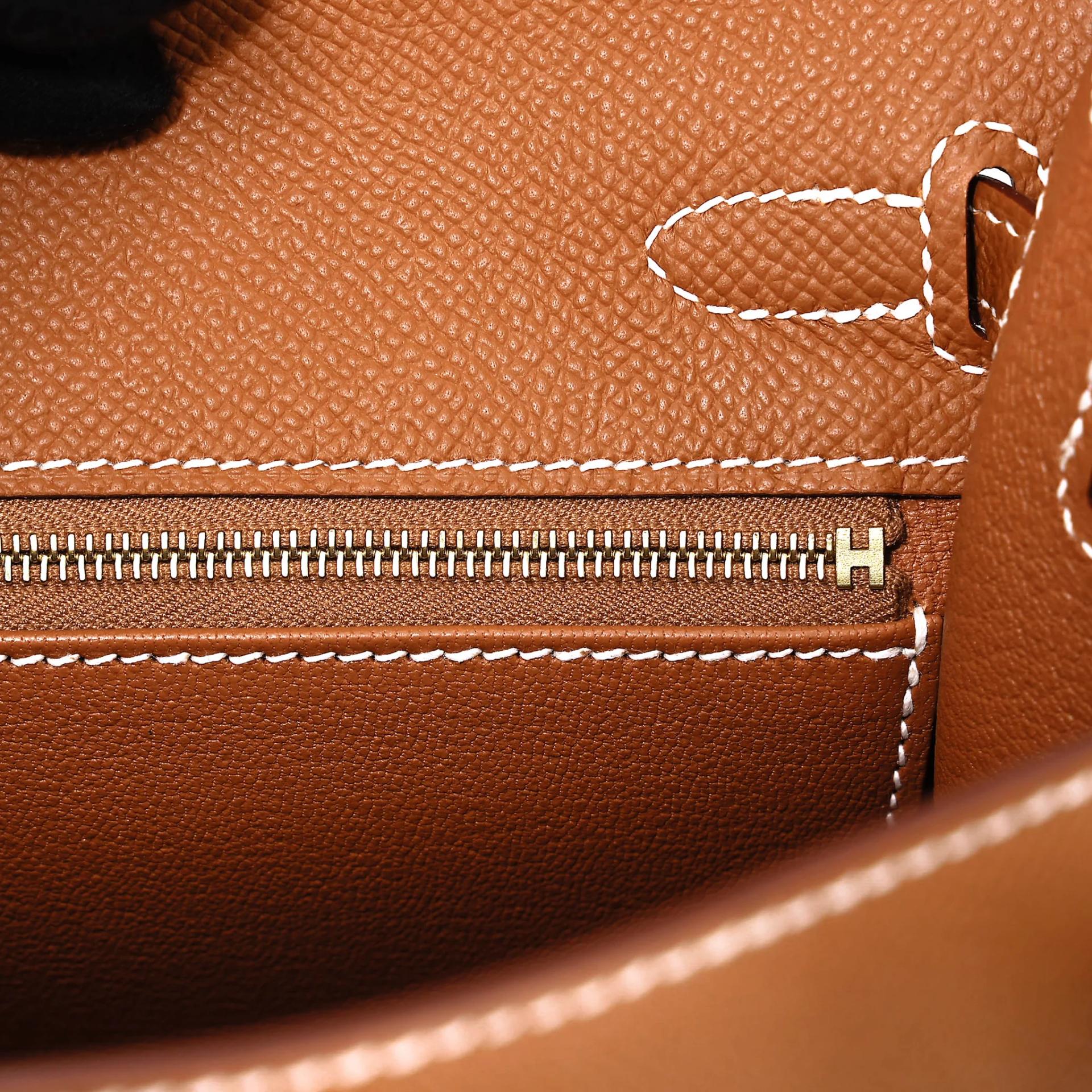 Brand New ( Rank N ) HERMÈS Kelly 25 Sellier Gold (37) Epsom Gold hardware G (2026) - 14