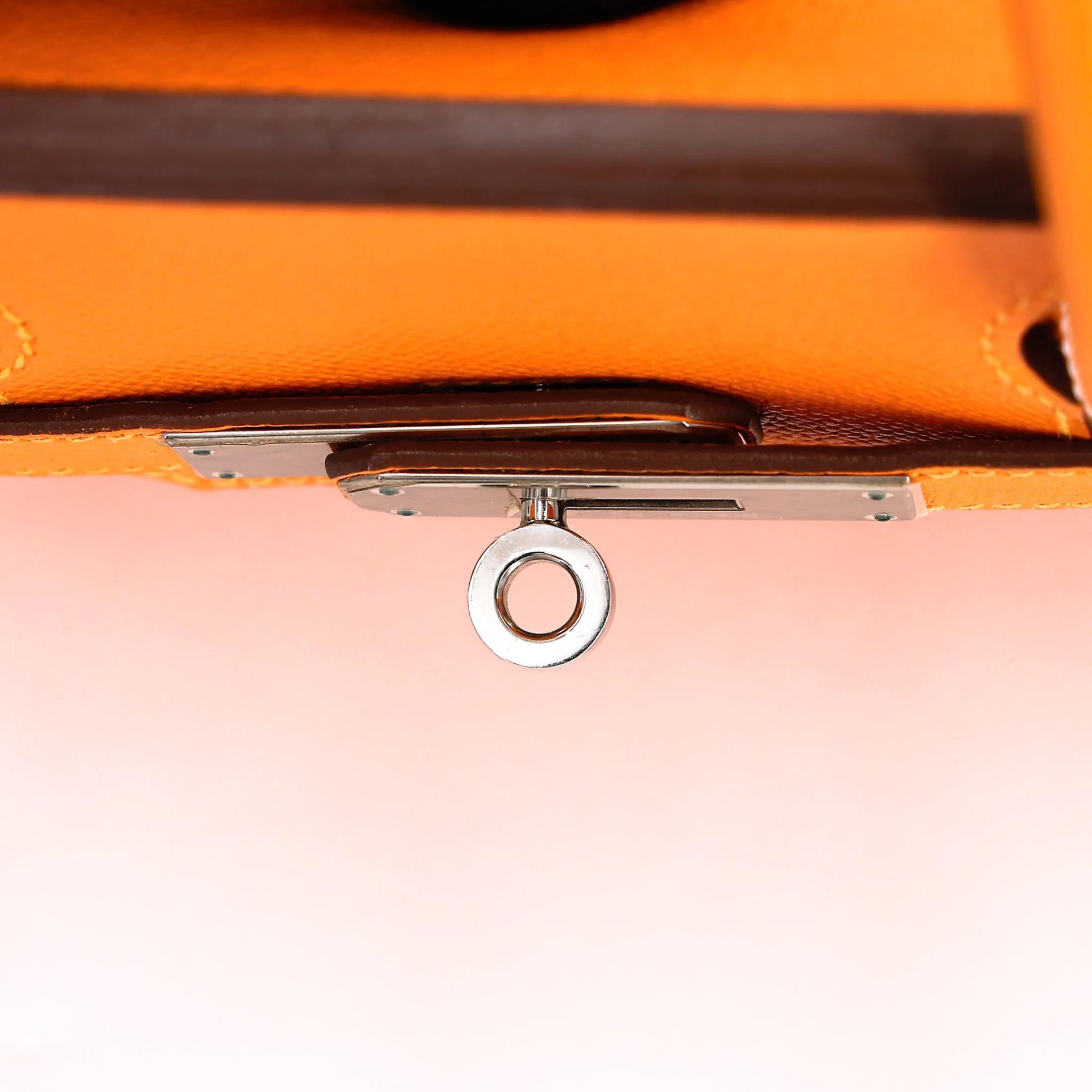 Very Good ( Rank A) HERMÈS Birkin 30 Jaune d’Or (9V) Epsom Palladium hardware Square P (2012) - 18
