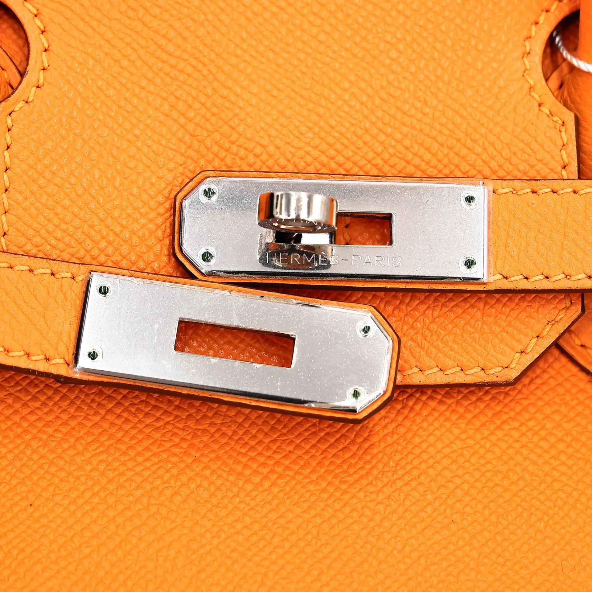 Very Good ( Rank A) HERMÈS Birkin 30 Jaune d’Or (9V) Epsom Palladium hardware Square P (2012) - 15