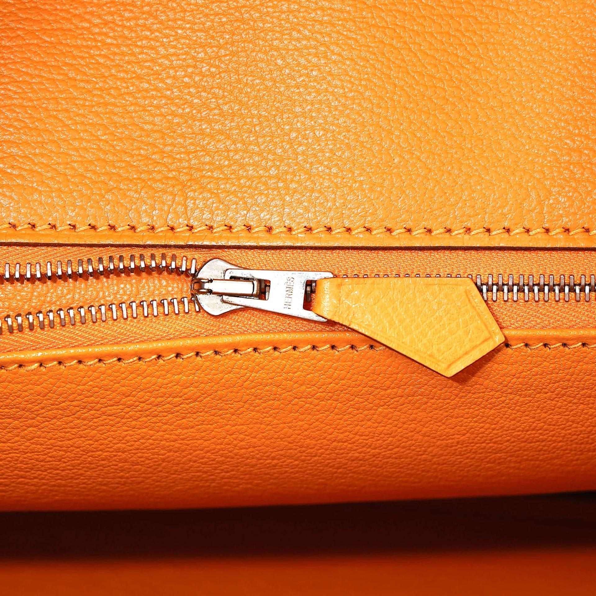 Very Good ( Rank A) HERMÈS Birkin 30 Jaune d’Or (9V) Epsom Palladium hardware Square P (2012) - 21