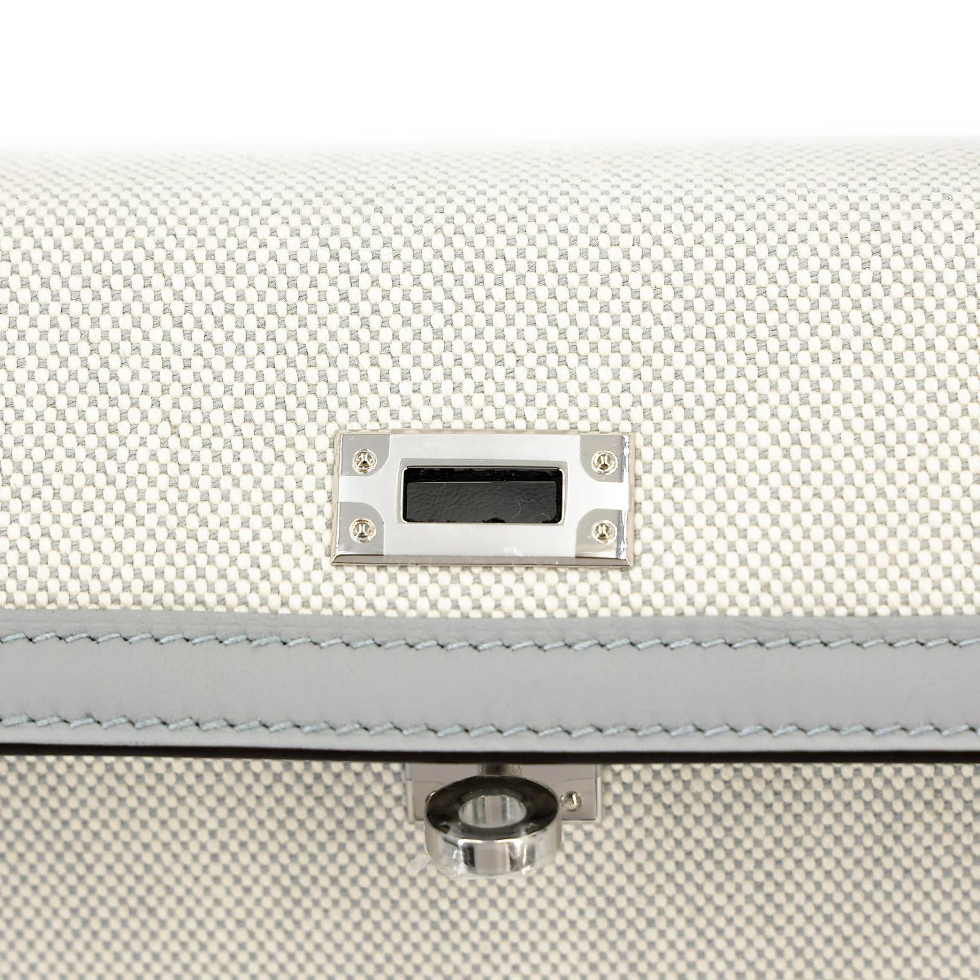 ランク N 新品 HERMÈS エルメス ケリー25 セリエ ブルーグラシエ (8U) トワルアッシュ スイフト シルバー金具 K刻印 (2025) - 10