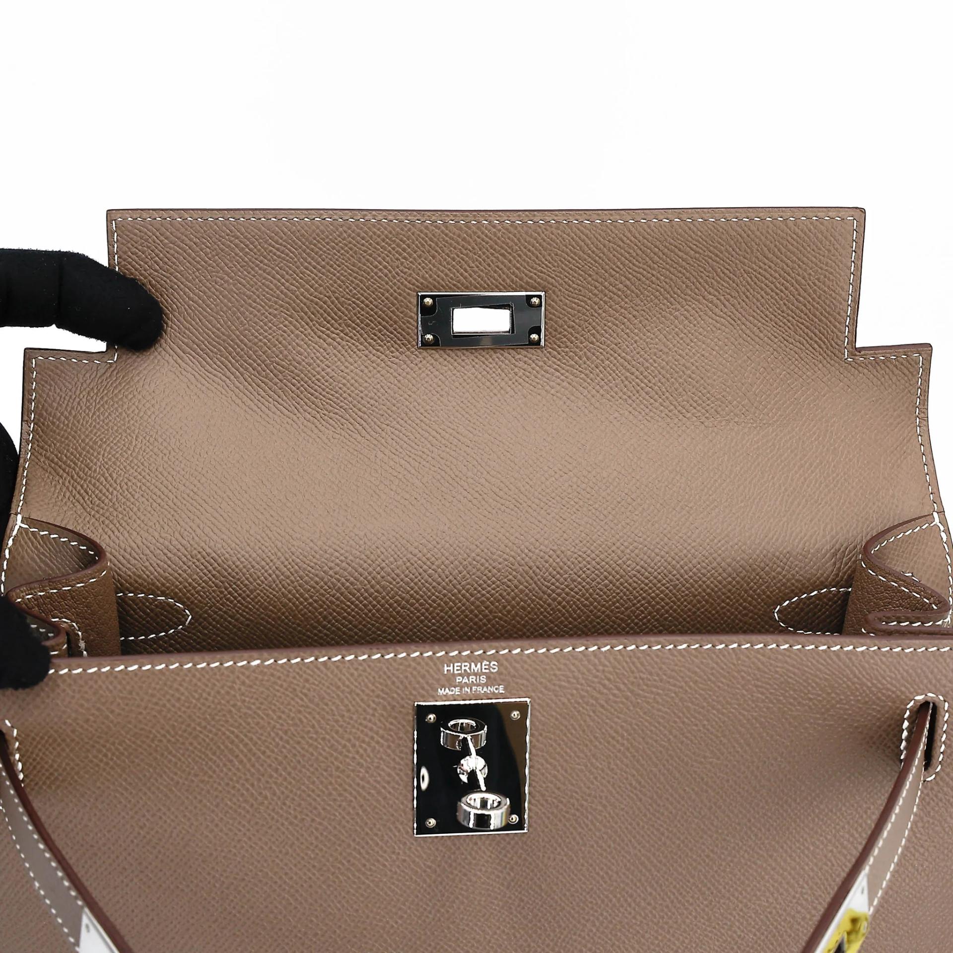 未使用保存品 HERMÈS 愛馬仕 Kelly 28 外縫 18 大象灰 Etoupe Epsom牛皮 銀扣 Y刻 2020年 - 13