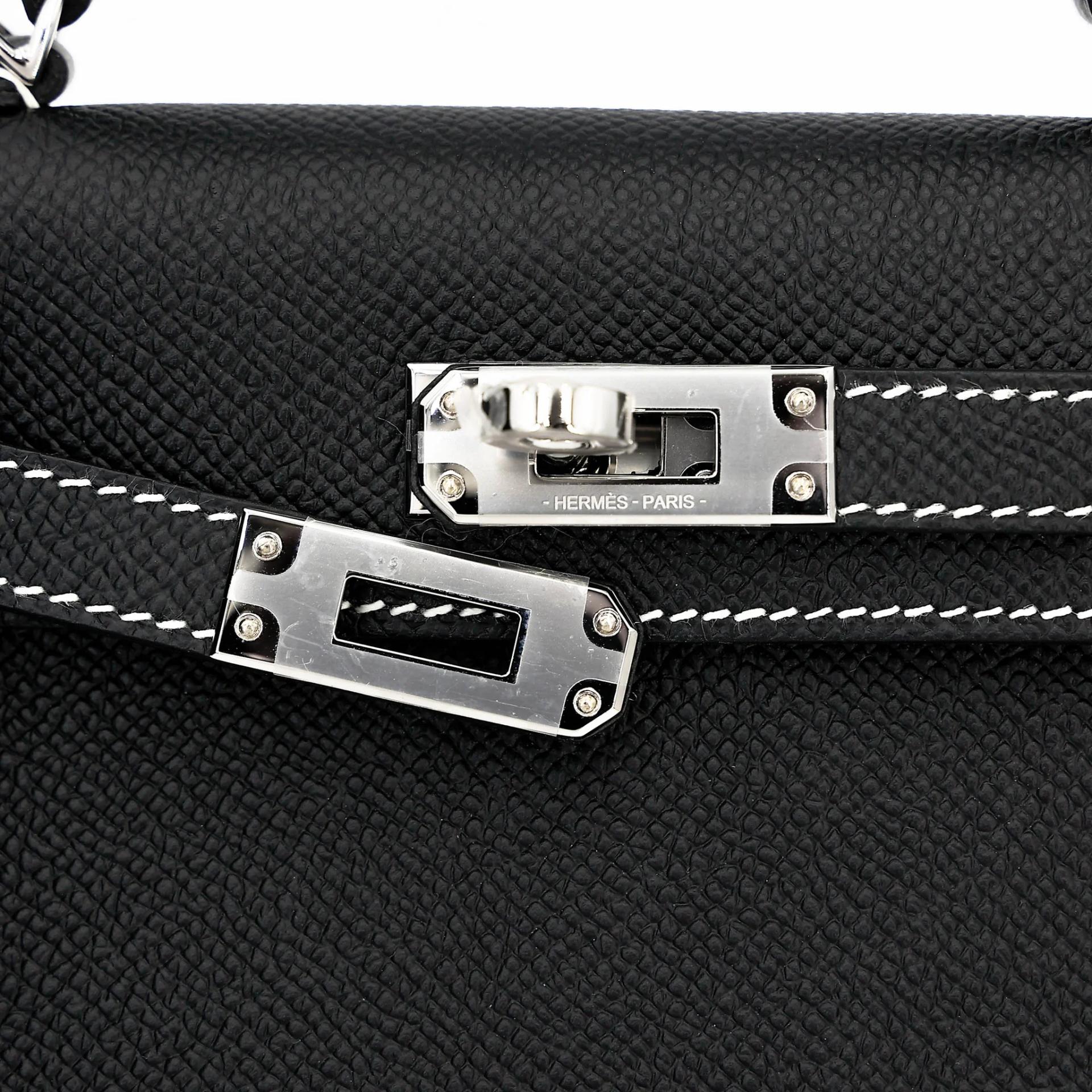未使用保存品 HERMÈS 愛馬仕 馬蹄印定制 Mini Kelly 二代 HSS 89 黑色 Noir (Black) I2 奶油白 Nata Epsom牛皮 銀扣 W刻 2024年 - 8