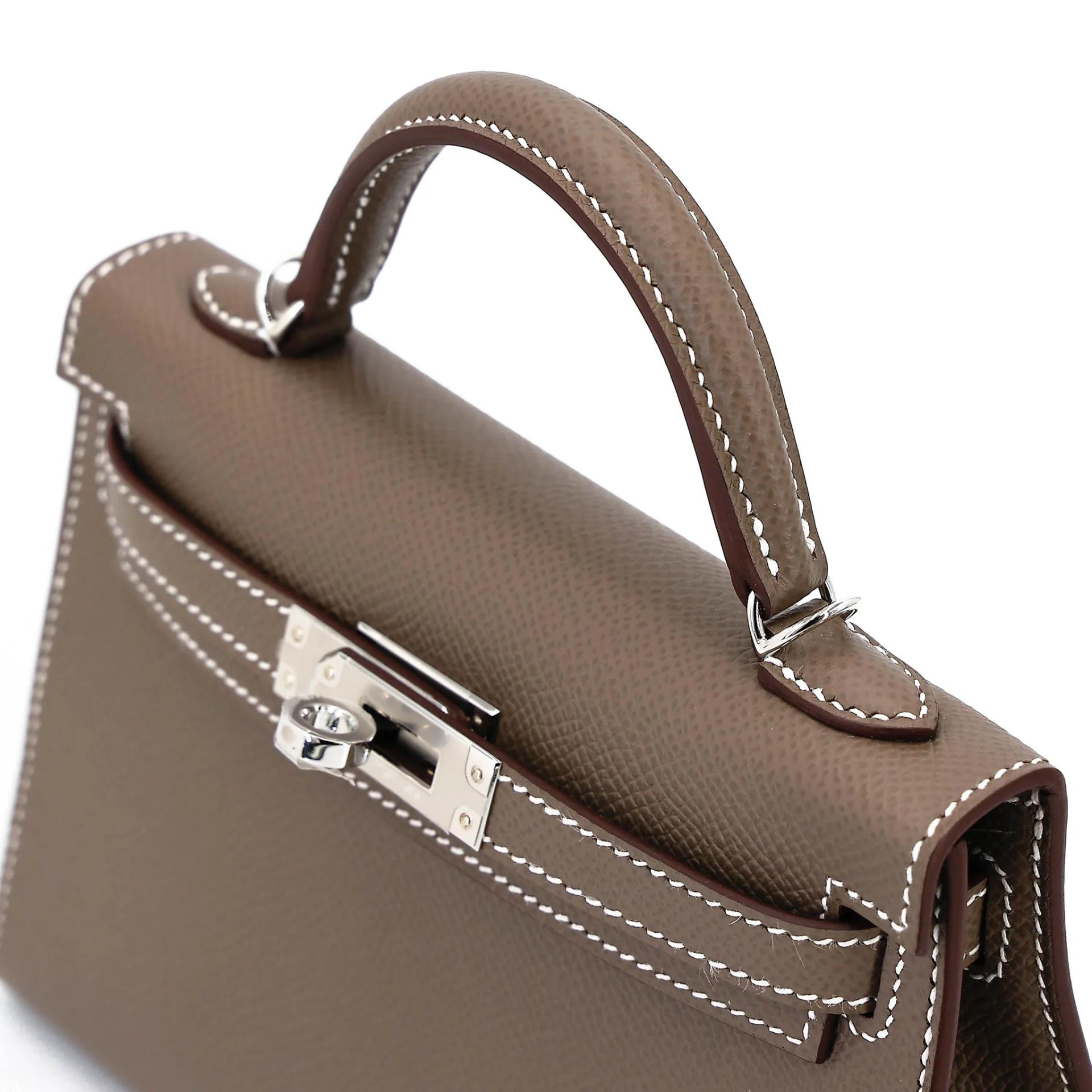 全新 HERMÈS 愛馬仕 Mini Kelly 二代 18 大象灰 Etoupe Epsom牛皮 銀扣 G刻 2026年 - 3