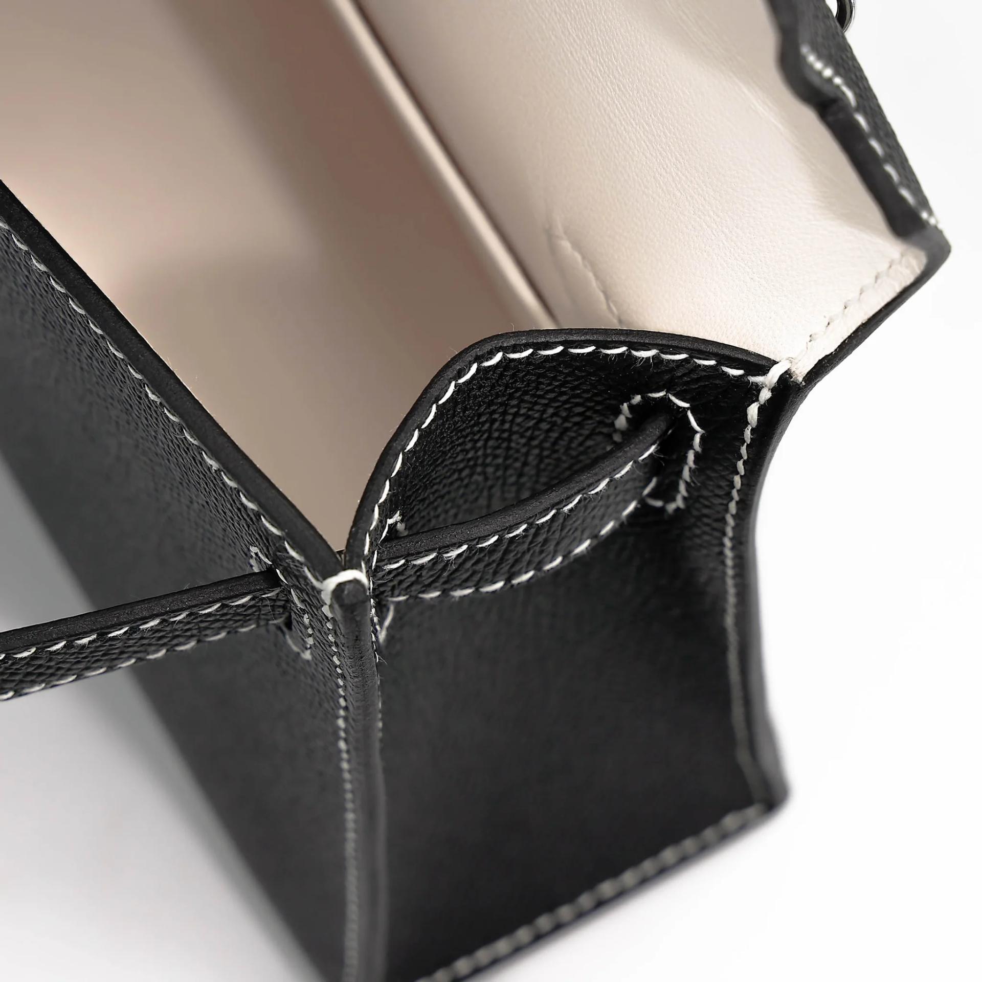 未使用保存品 HERMÈS 愛馬仕 馬蹄印定制 Mini Kelly 二代 HSS 89 黑色 Noir (Black) I2 奶油白 Nata Epsom牛皮 銀扣 W刻 2024年 - 15
