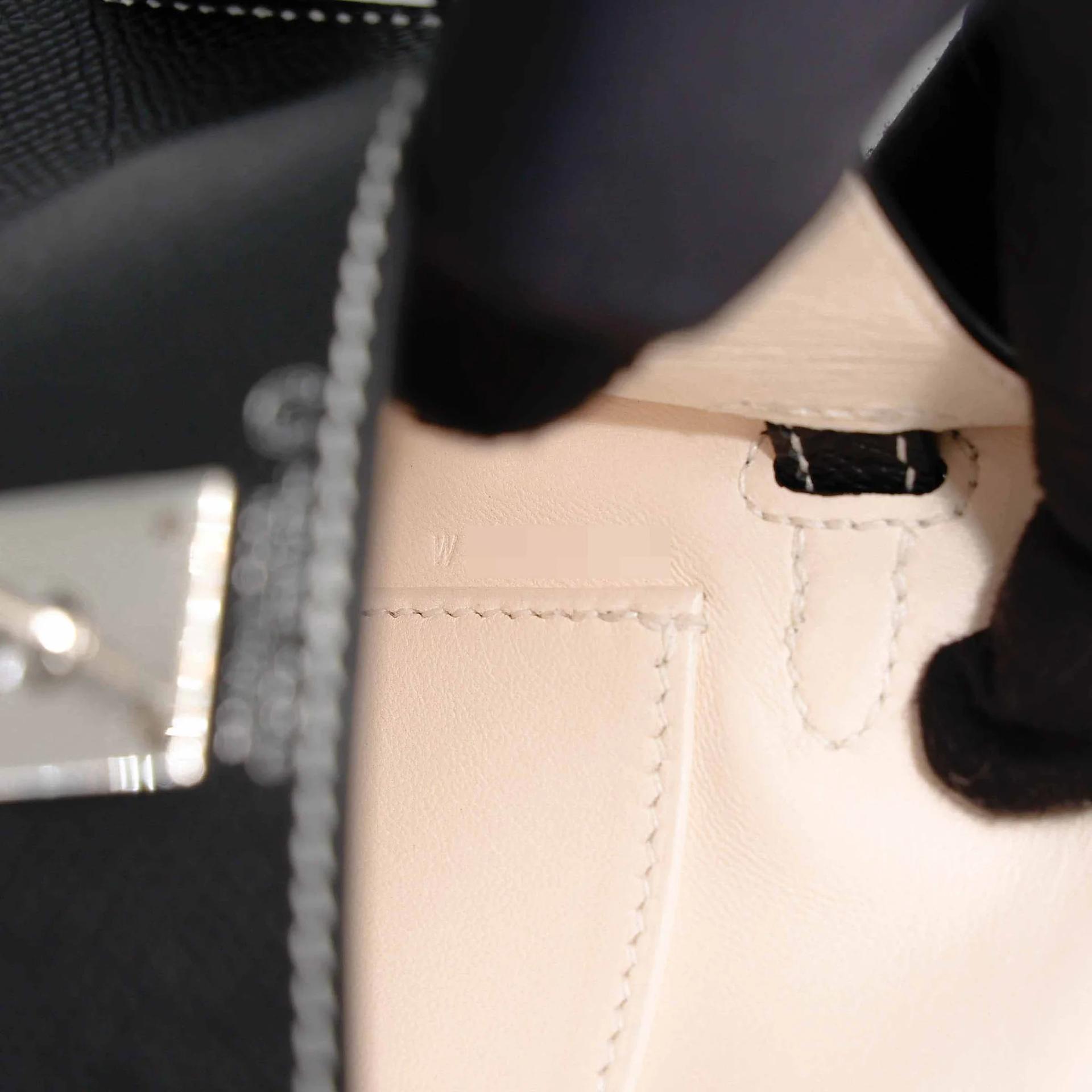 未使用保存品 HERMÈS 愛馬仕 馬蹄印定制 Mini Kelly 二代 HSS 89 黑色 Noir (Black) I2 奶油白 Nata Epsom牛皮 銀扣 W刻 2024年 - 14