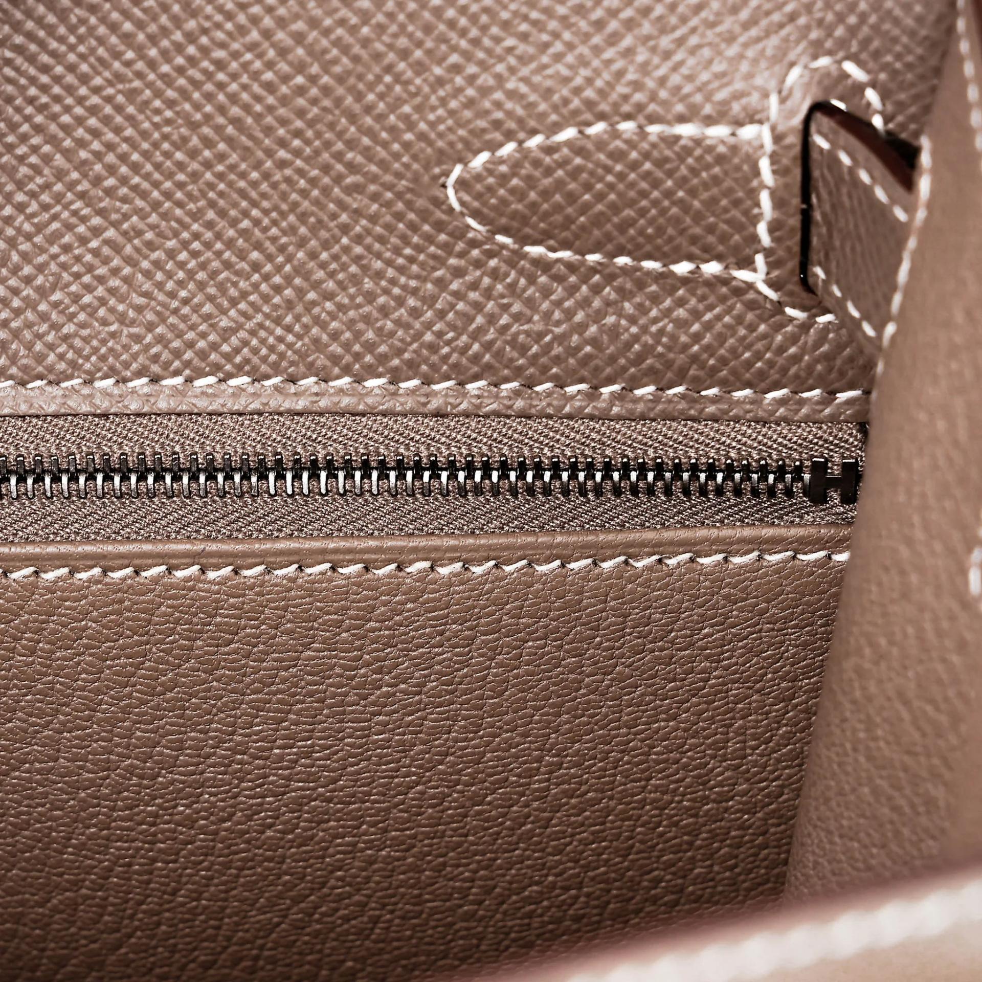 未使用保存品 HERMÈS 愛馬仕 Kelly 28 外縫 18 大象灰 Etoupe Epsom牛皮 銀扣 Y刻 2020年 - 16