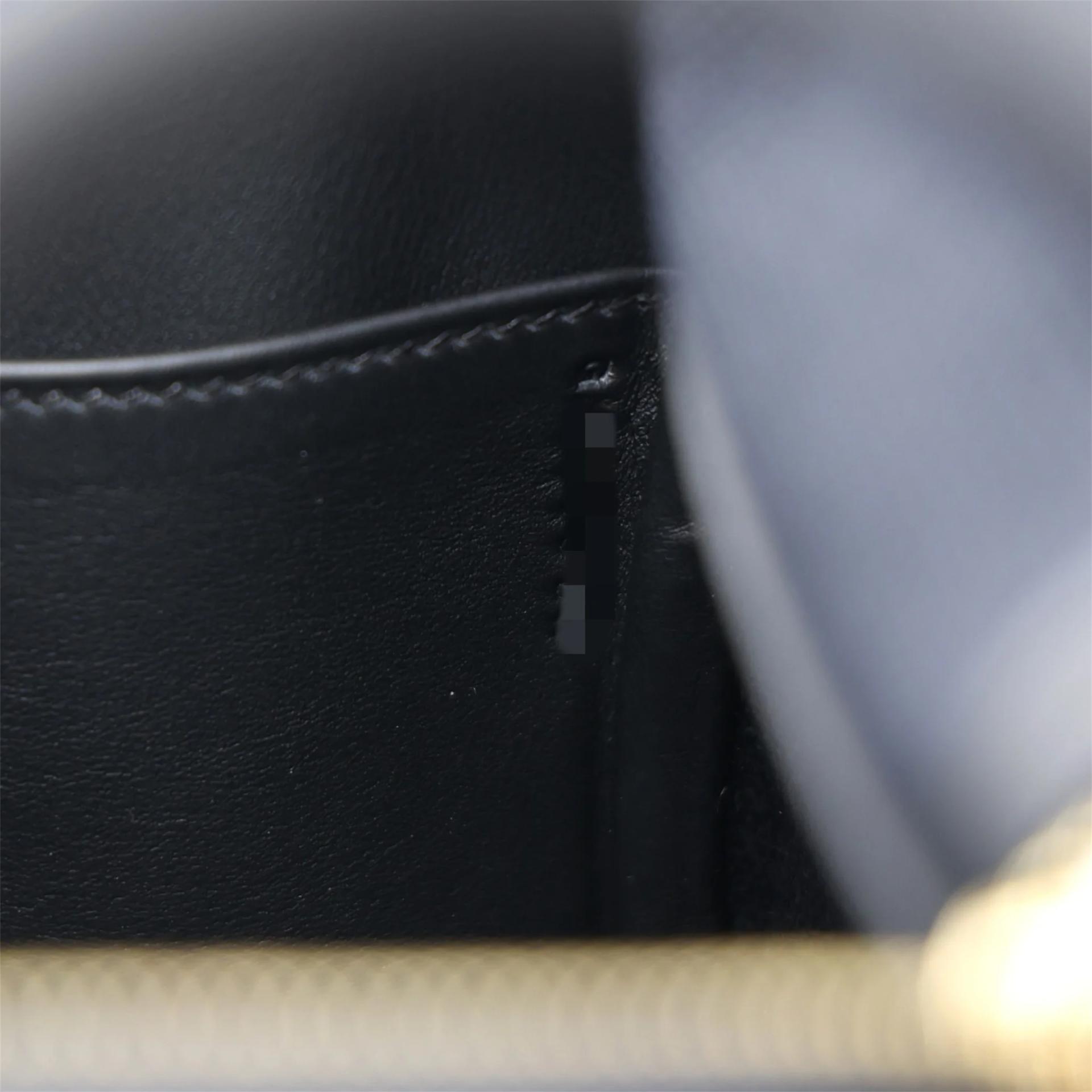 Brand New ( Rank N ) HERMÈS Mini Lindy II Noir (89) Toile H canvas Swift Gold hardware G (2026) - 12
