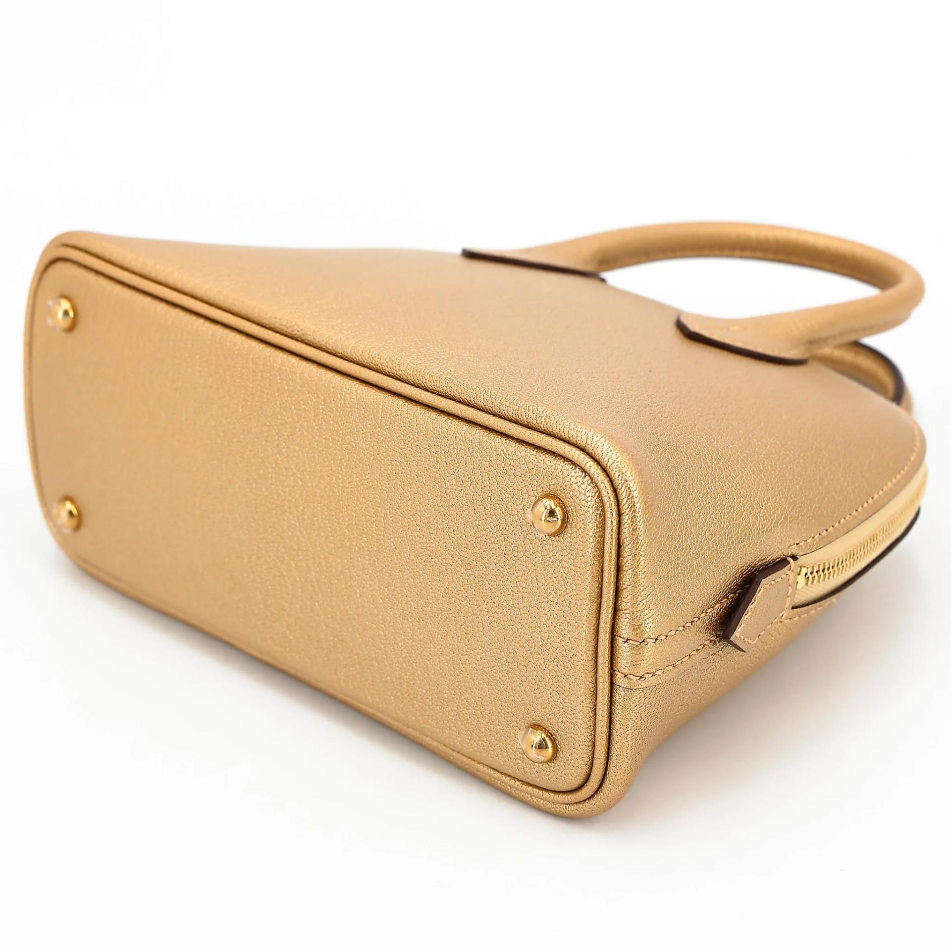 Brand New ( Rank N ) HERMÈS Mini Bolide 1923 Dore (Y9) Chevre Gold hardware G (2026) - 4