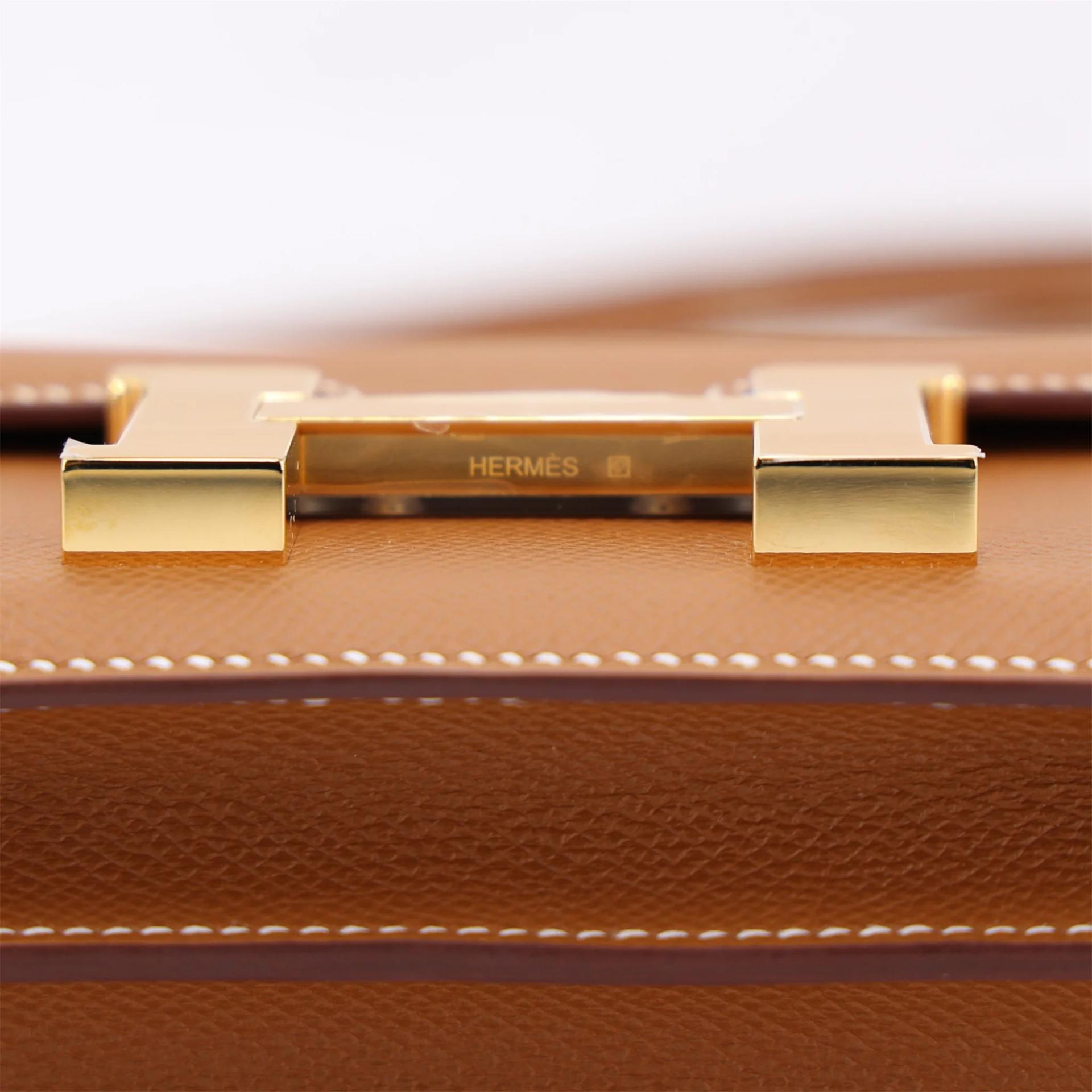 Brand New ( Rank N ) HERMÈS Constance Mini Gold (37) Epsom Gold hardware G (2026) - 9