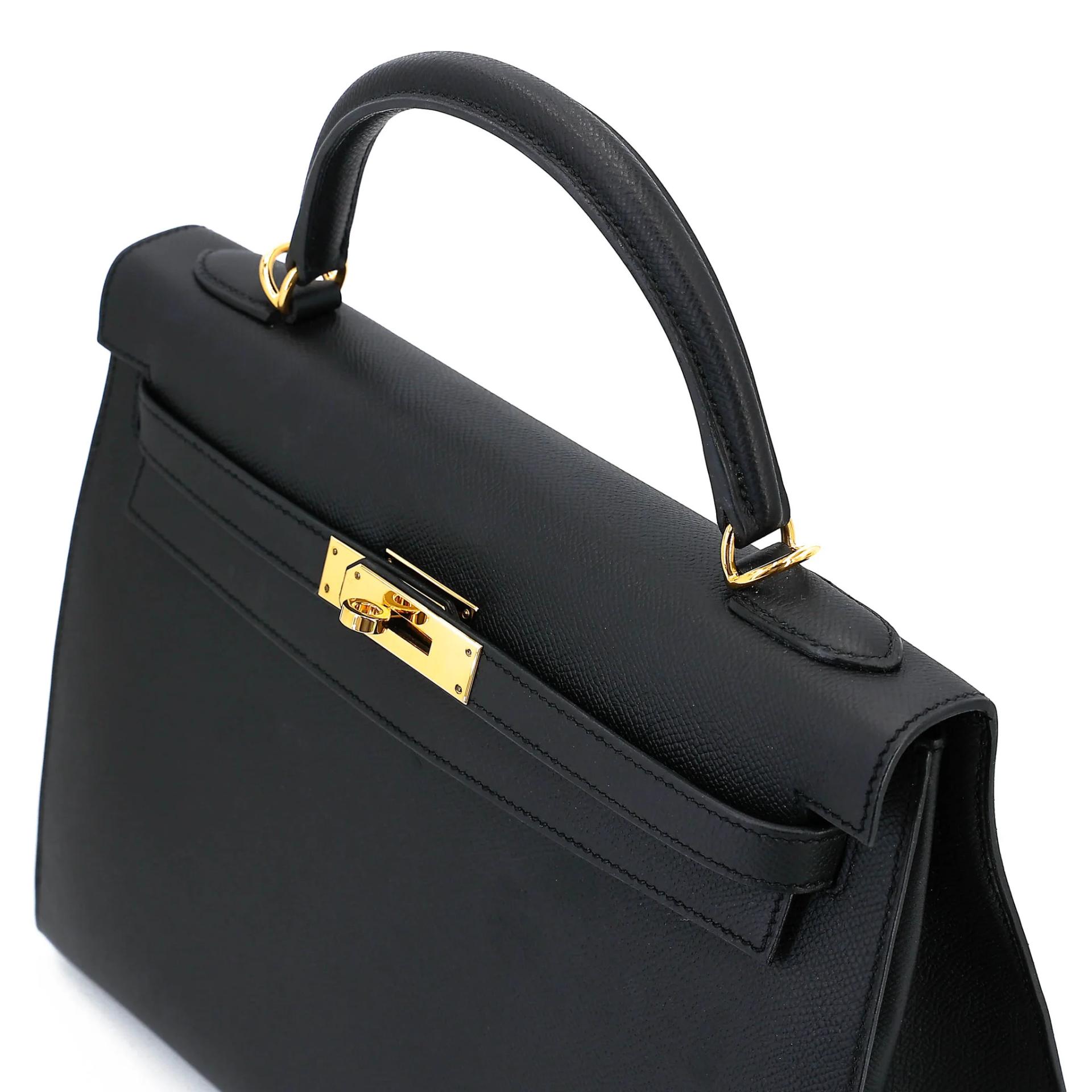 Excellent ( Rank SA ) HERMÈS Kelly 32 Sellier Noir (89) Epsom Gold hardware D (2019) - 3