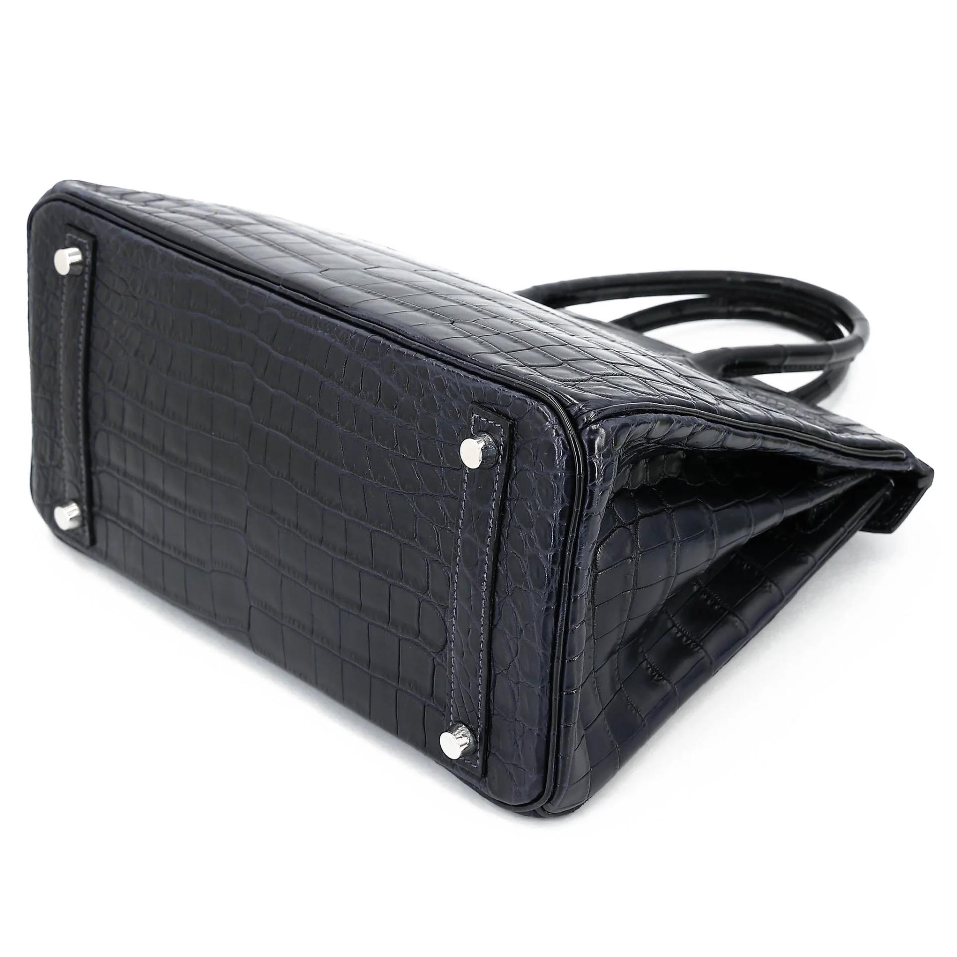 Very Good ( Rank A) HERMÈS Birkin 30 Bleu Indigo (76) Matte Niloticus Crocodile Palladium hardware Square M (2009) - 6