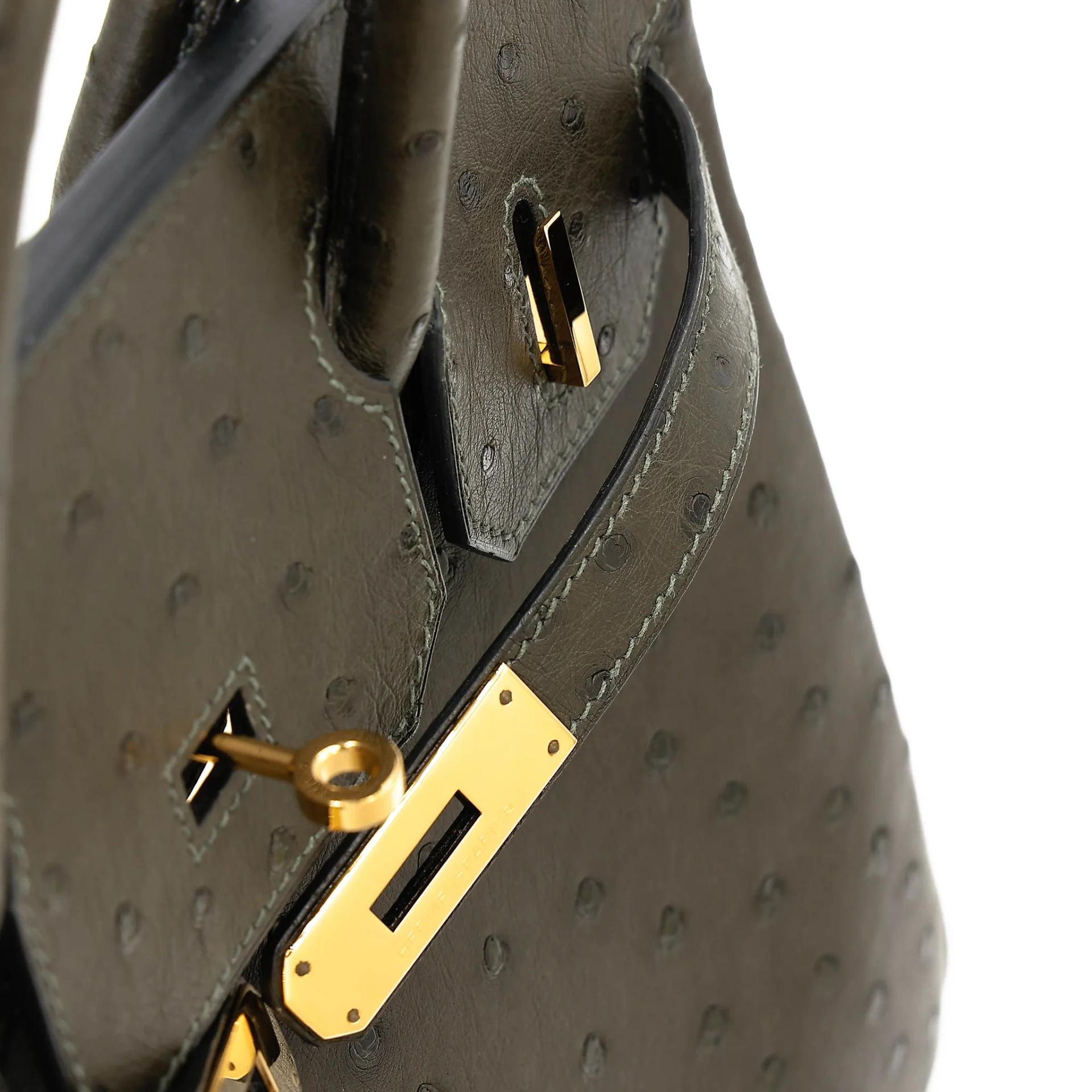 Very Good ( Rank A) HERMÈS Birkin 30 Vert Veronese (6H) Ostrich Gold hardware T (2015) - 12