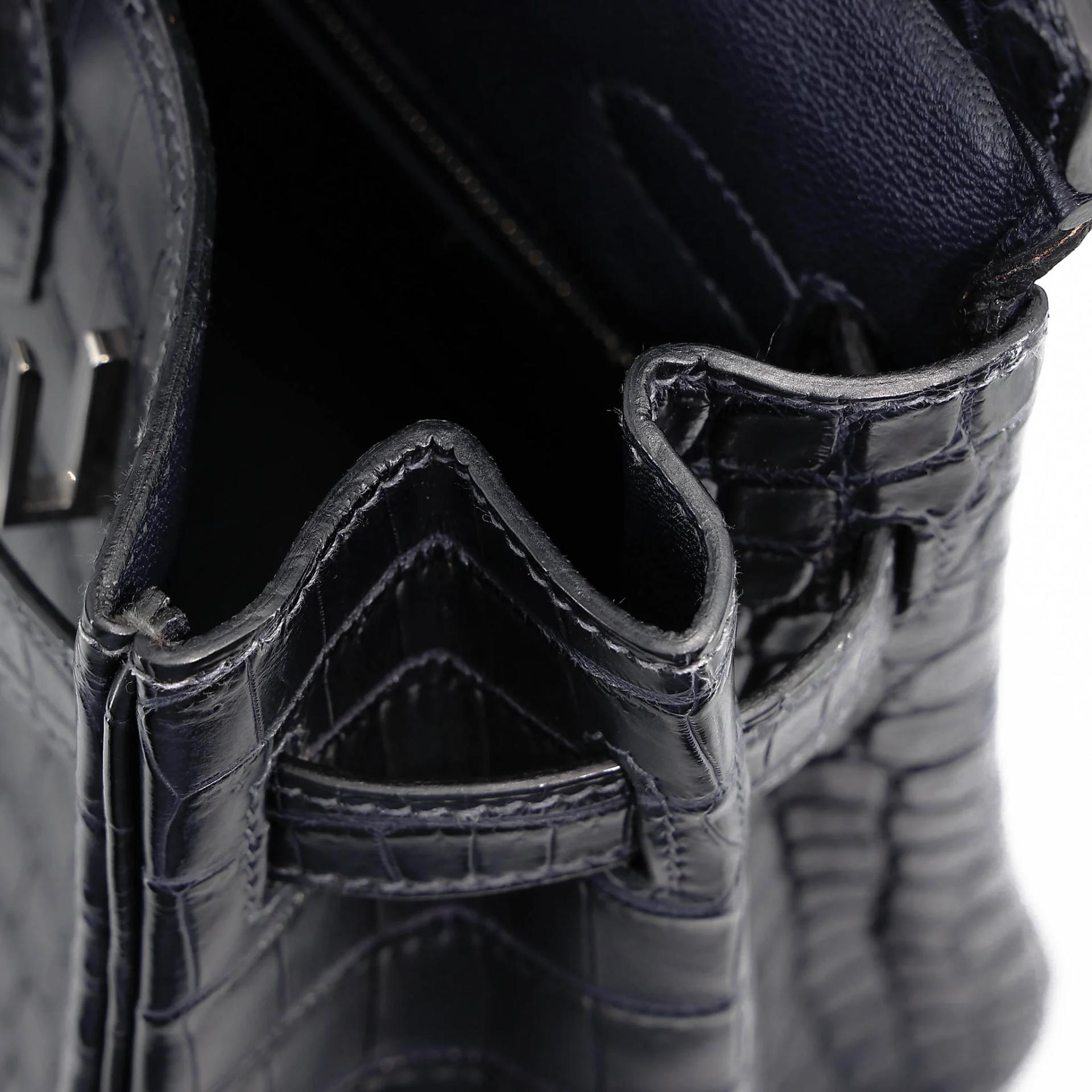 Very Good ( Rank A) HERMÈS Birkin 30 Bleu Indigo (76) Matte Niloticus Crocodile Palladium hardware Square M (2009) - 25