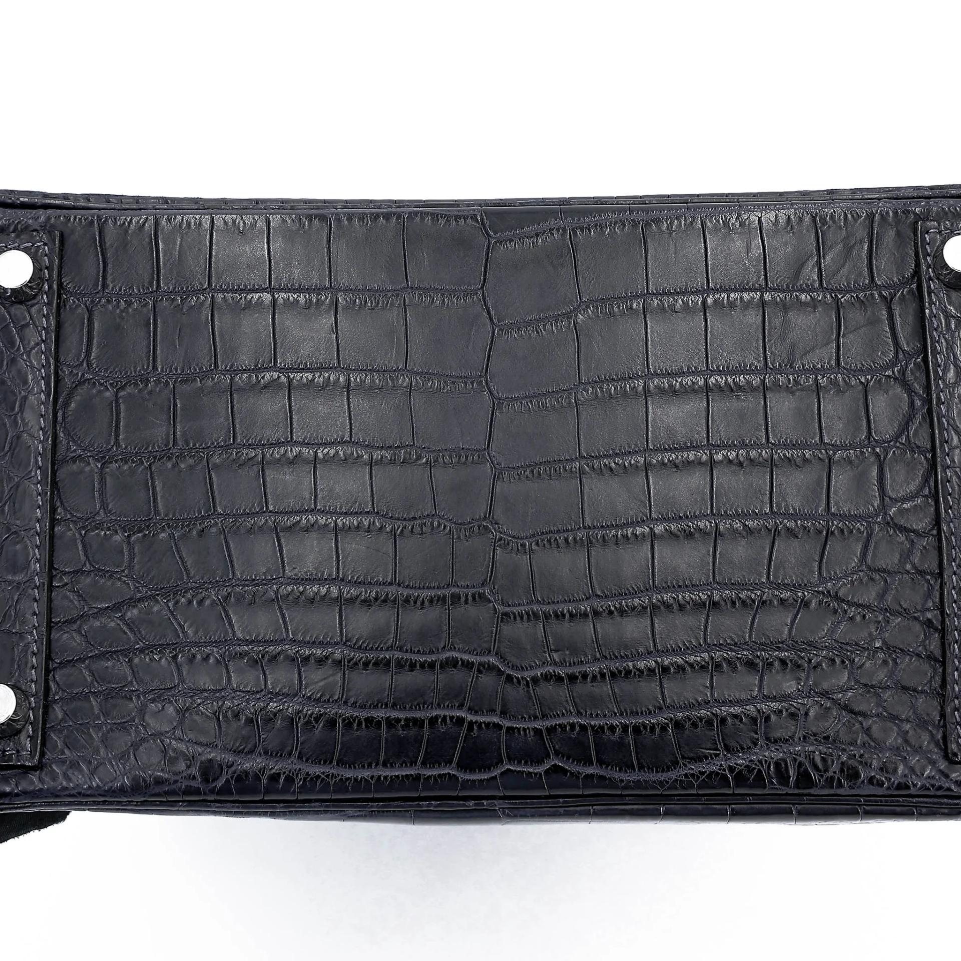 Very Good ( Rank A) HERMÈS Birkin 30 Bleu Indigo (76) Matte Niloticus Crocodile Palladium hardware Square M (2009) - 14