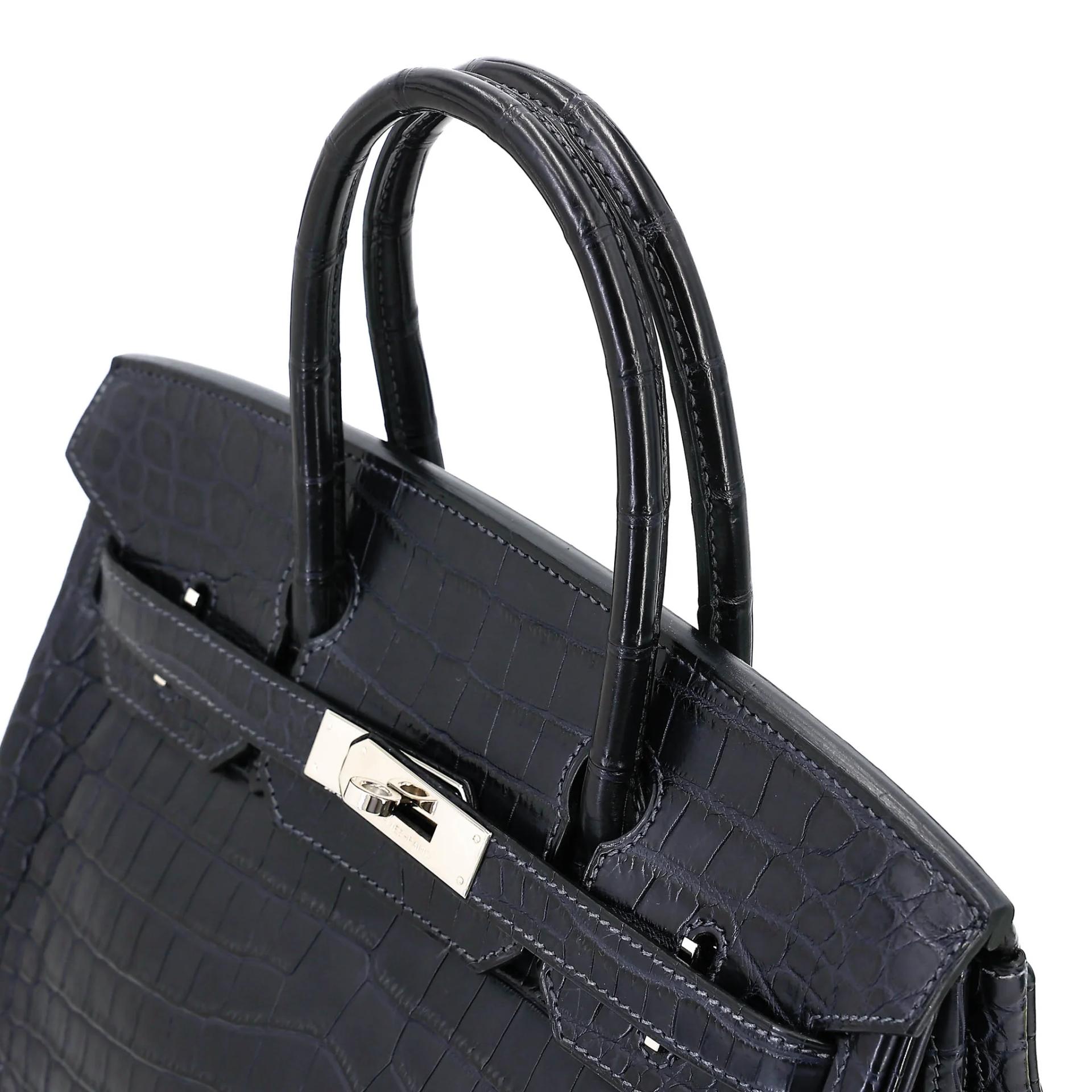 Very Good ( Rank A) HERMÈS Birkin 30 Bleu Indigo (76) Matte Niloticus Crocodile Palladium hardware Square M (2009) - 3