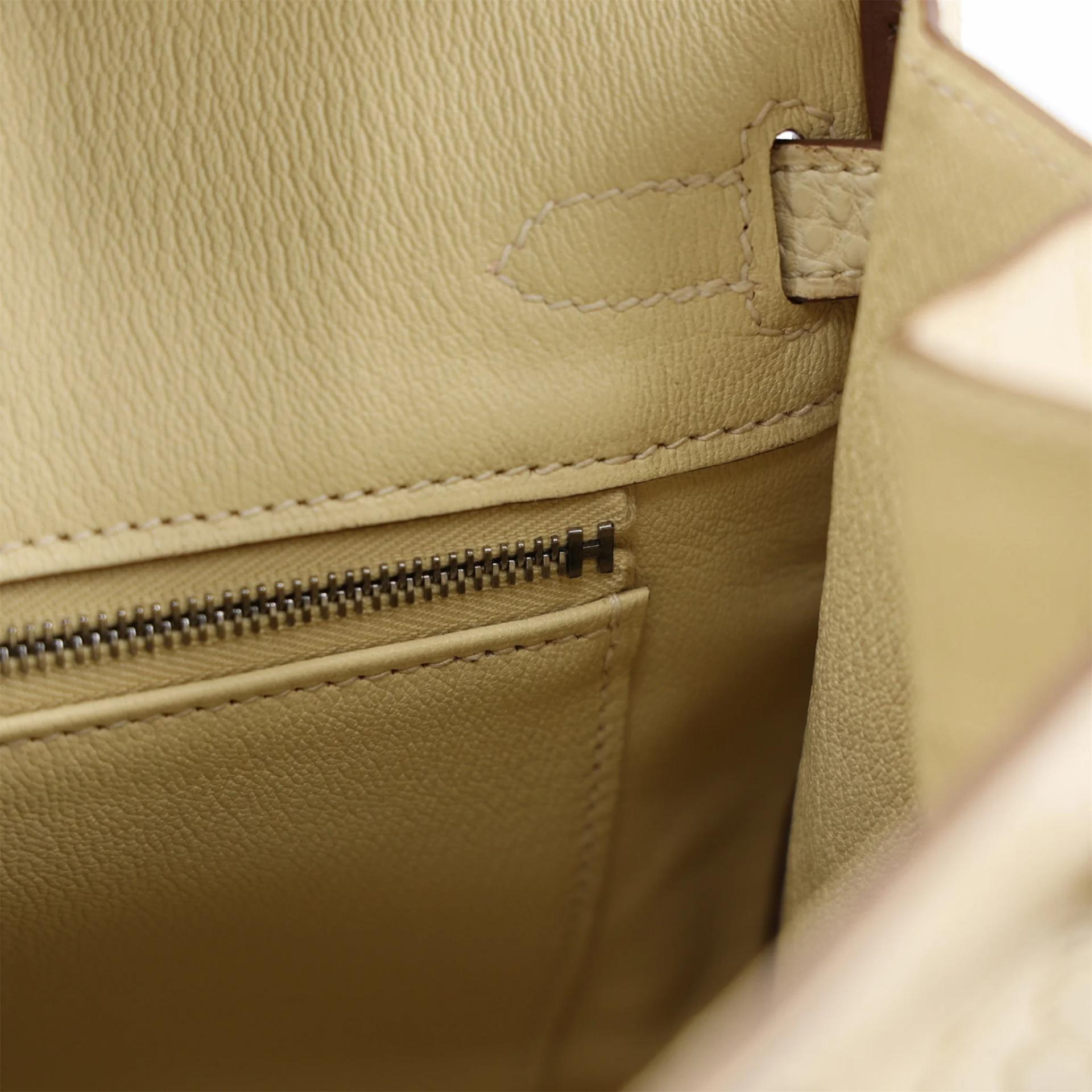 Unused ( Rank NS ) HERMÈS Birkin 25 Vanille (Y1) Matte Alligator Palladium hardware Z (2021) - 15