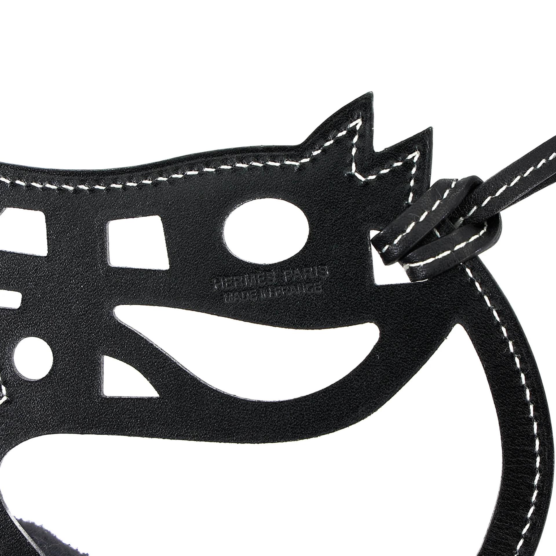 Excellent ( Rank SA ) HERMÈS Paddock Cheval Charm Noir (89) Swift - 6