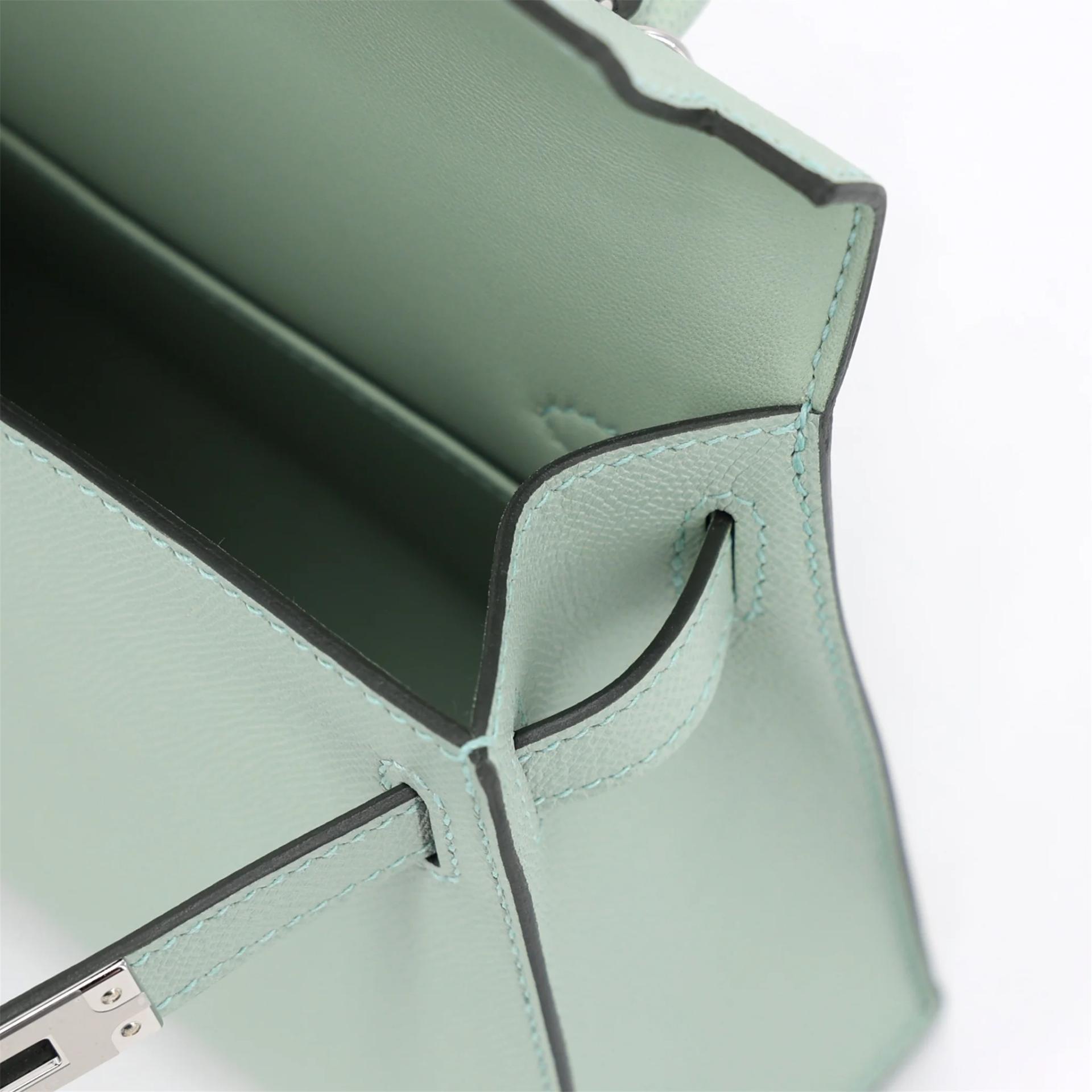 全新 HERMÈS 愛馬仕 Mini Kelly 二代 6U Vert d’Eau 薄荷綠 Madame皮 銀扣 G刻 2026年 - 13