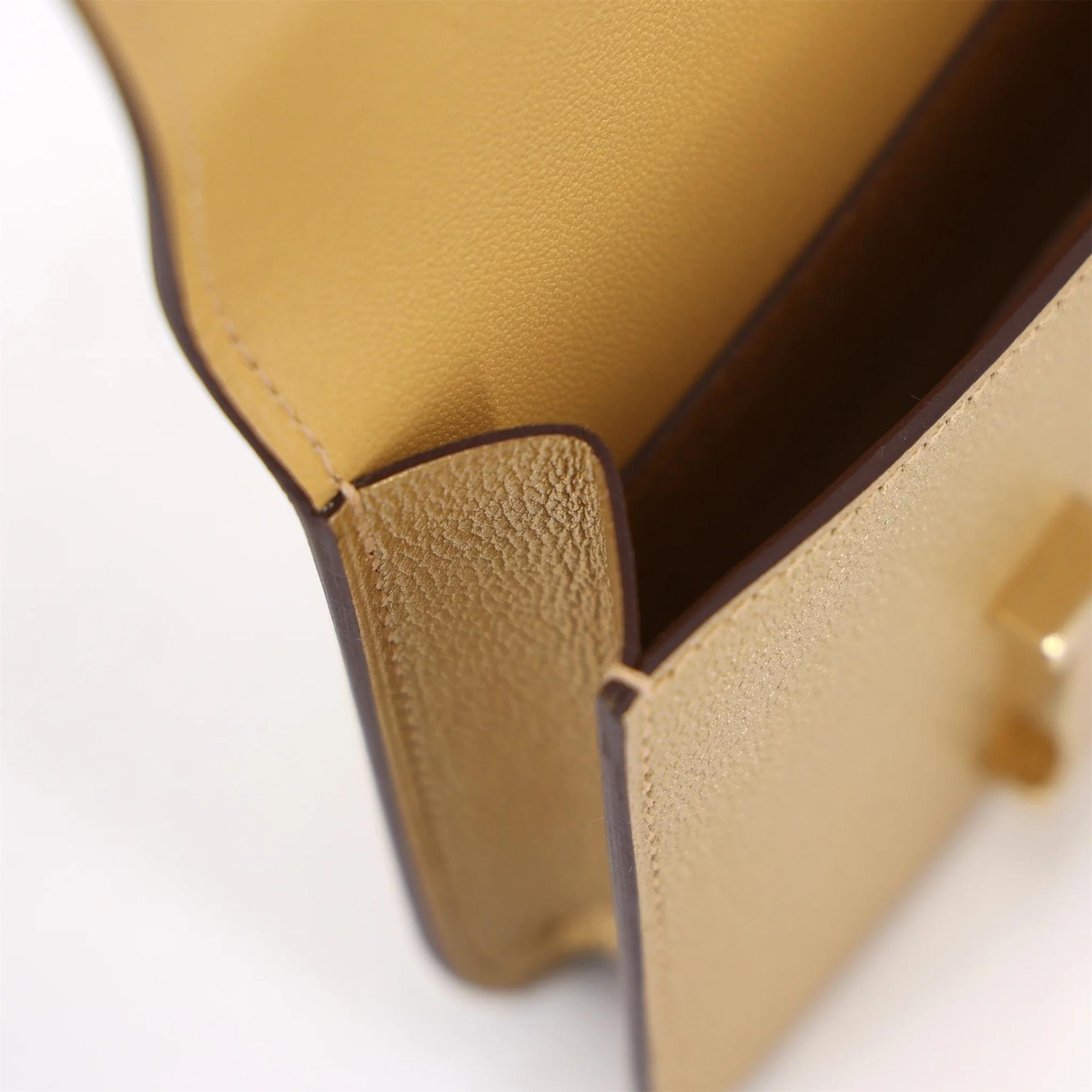 Unused ( Rank NS ) HERMÈS Constance Slim Wallet Dore (Y9) Chamkilight Gold hardware K (2025) - 12