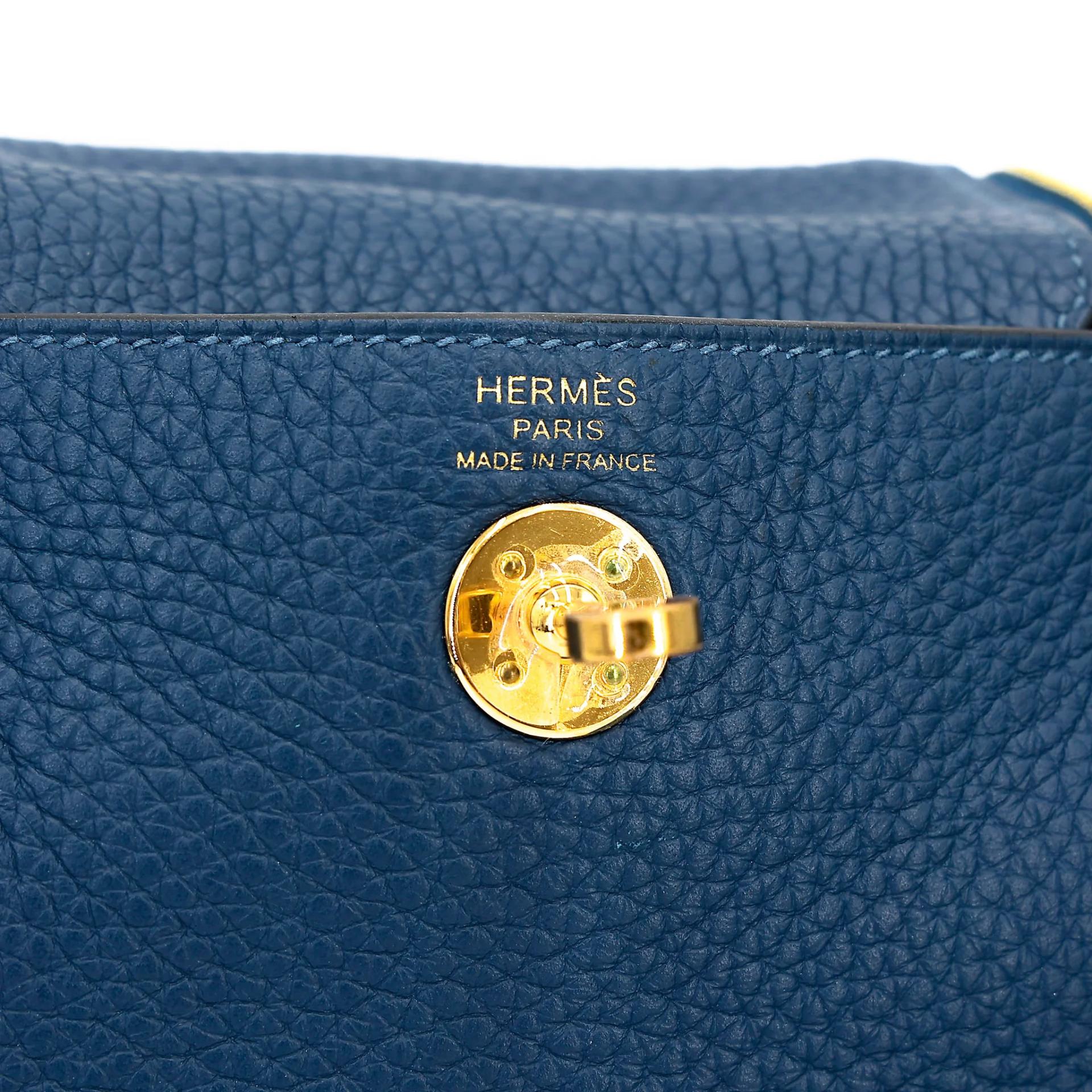 Very Good ( Rank A) HERMÈS Mini Lindy Navy (7U) Clemence Gold hardware Y (2020) - 18