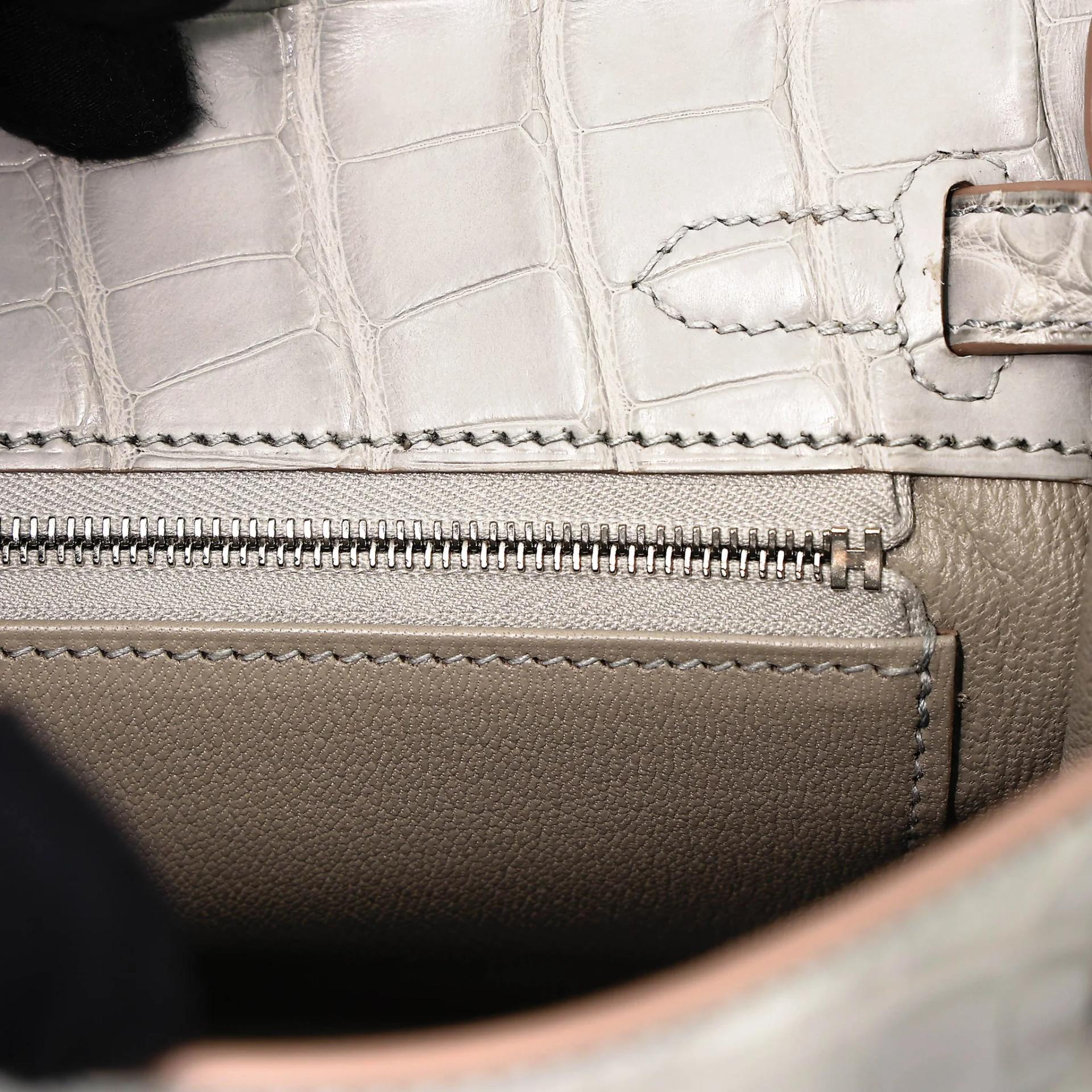 Brand New ( Rank N ) HERMÈS Limited Edition Kelly 25 Gris Perle (80) Matte Alligator Palladium hardware K (2025) - 16
