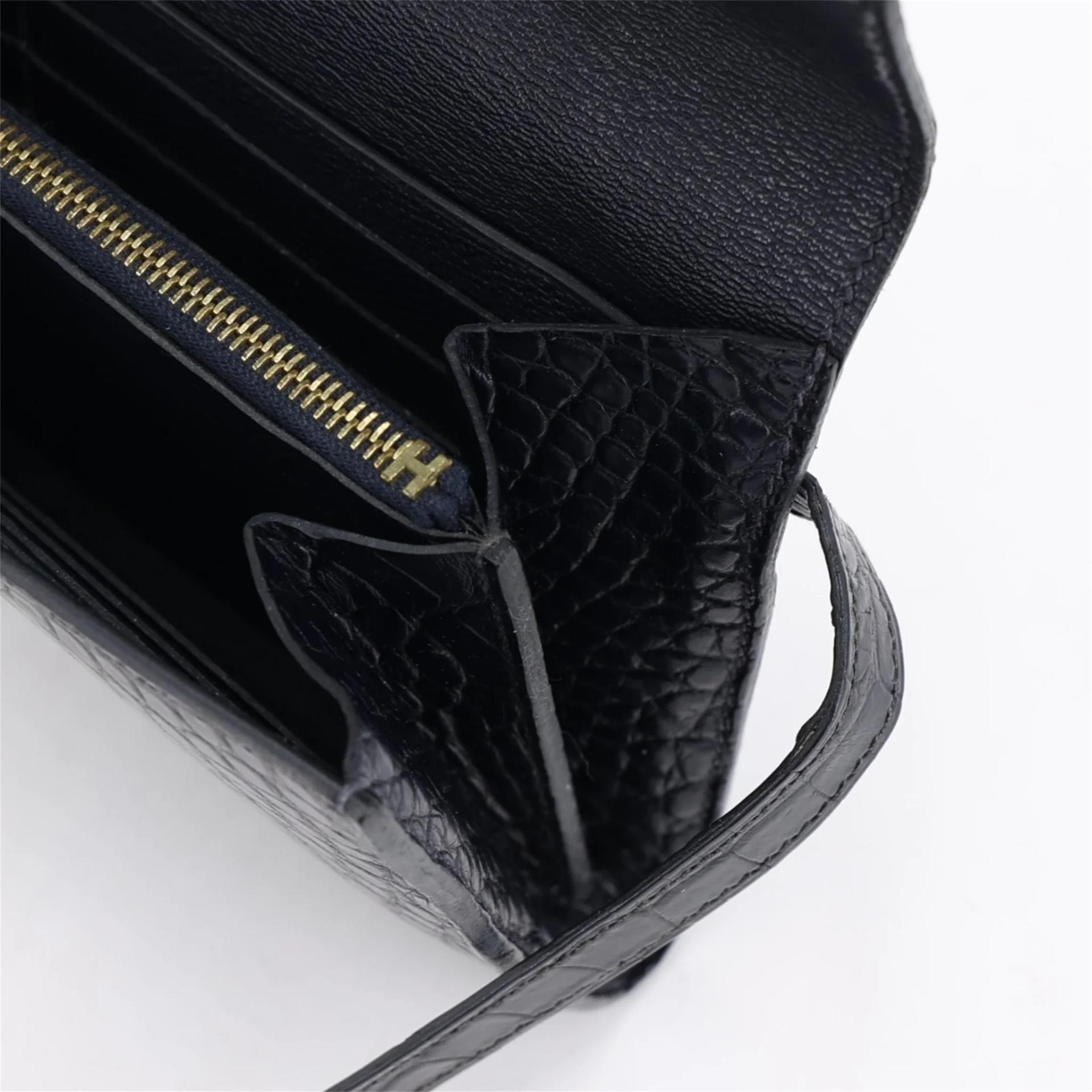 Good ( Rank AB) HERMÈS Kelly Wallet Noir (89) Matte Alligator Gold hardware A (2017) - 16