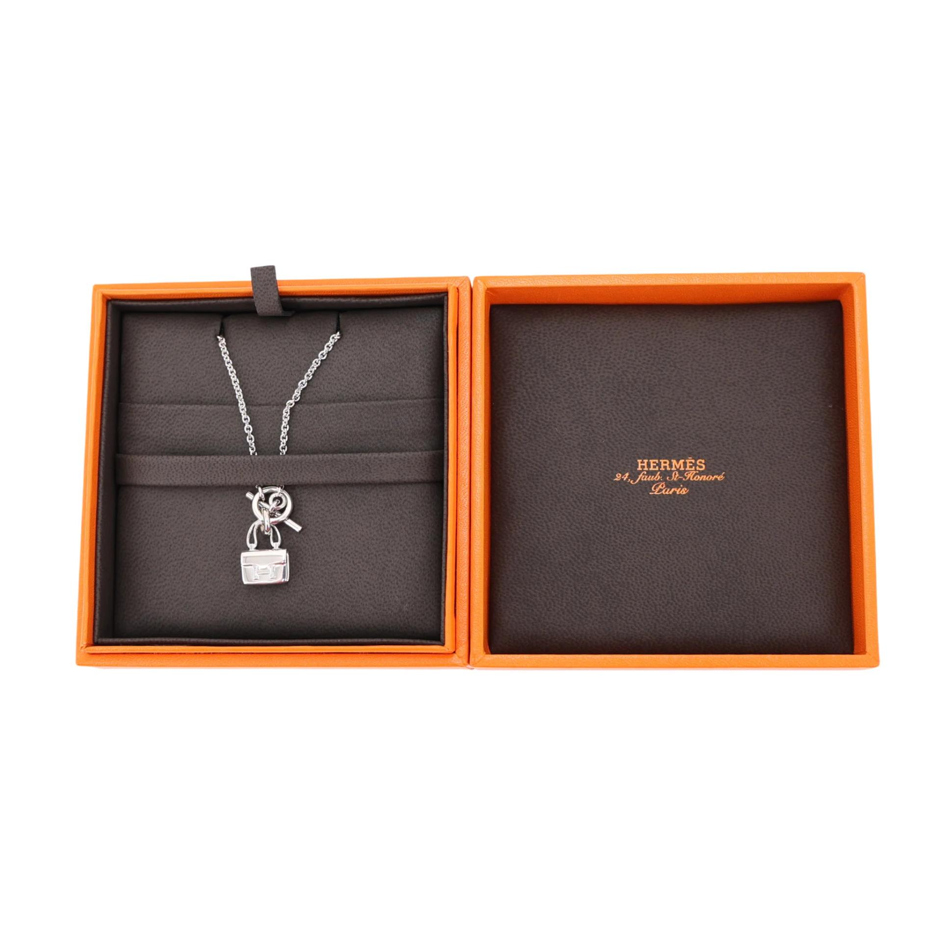 Unused ( Rank NS ) HERMÈS Amulettes Constance pendant Silver Silver 925 - 6