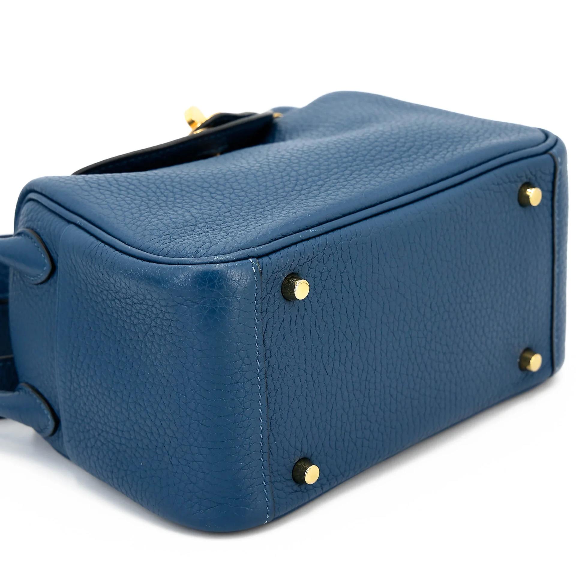 Very Good ( Rank A) HERMÈS Mini Lindy Navy (7U) Clemence Gold hardware Y (2020) - 5