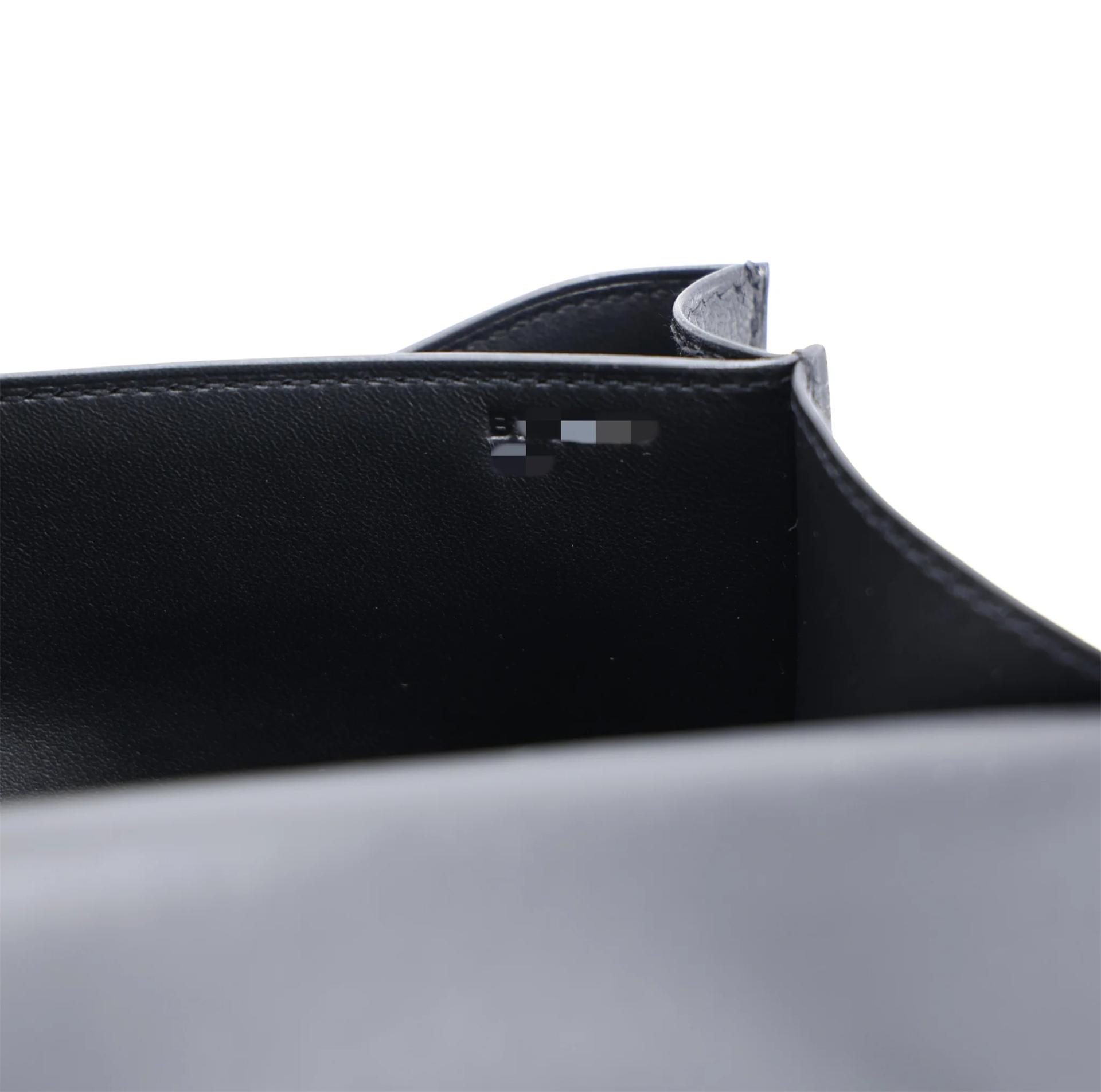 Unused ( Rank NS ) HERMÈS Constance Mini Noir (89) Chevre Gold hardware B (2023) - 17
