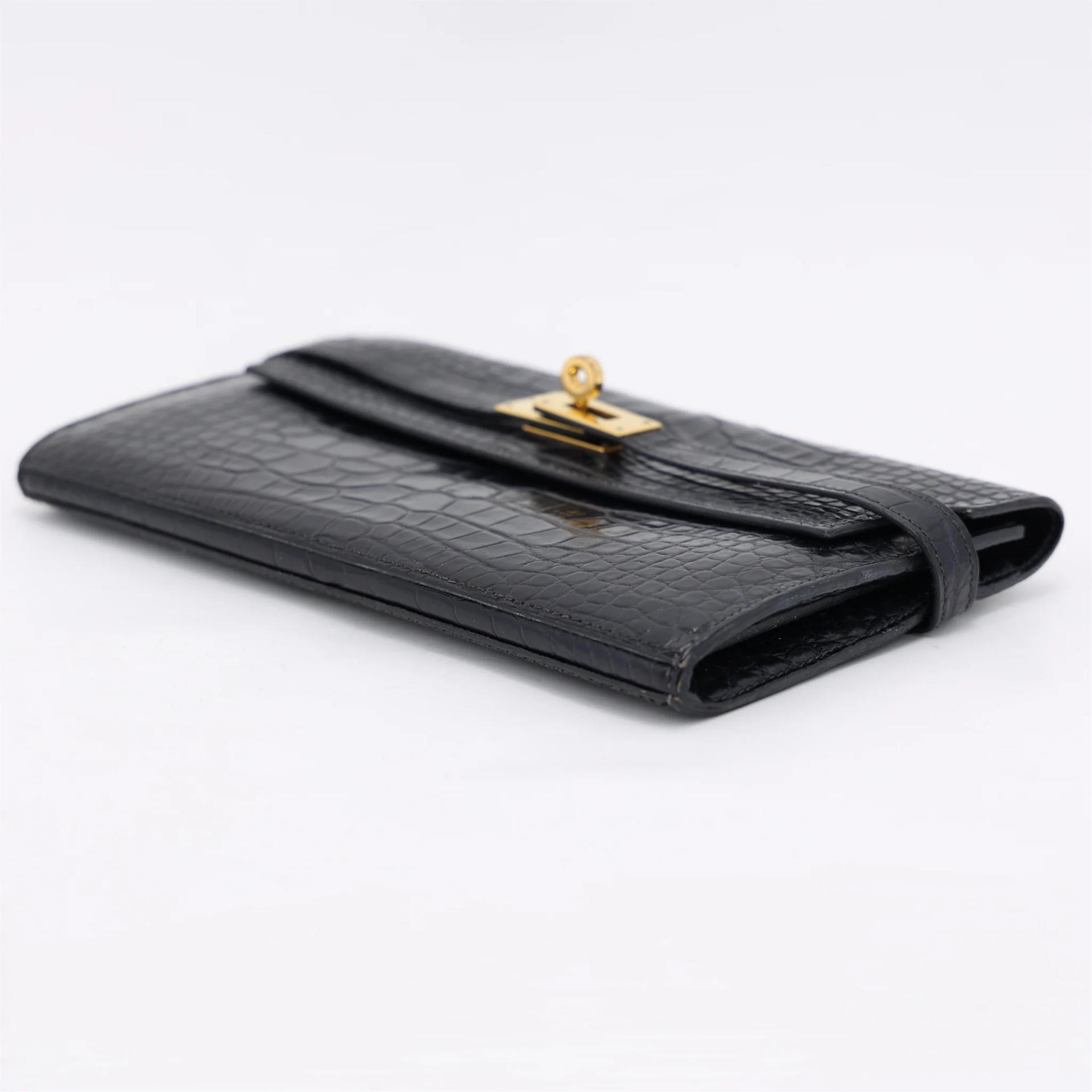 Good ( Rank AB) HERMÈS Kelly Wallet Noir (89) Matte Alligator Gold hardware A (2017) - 4