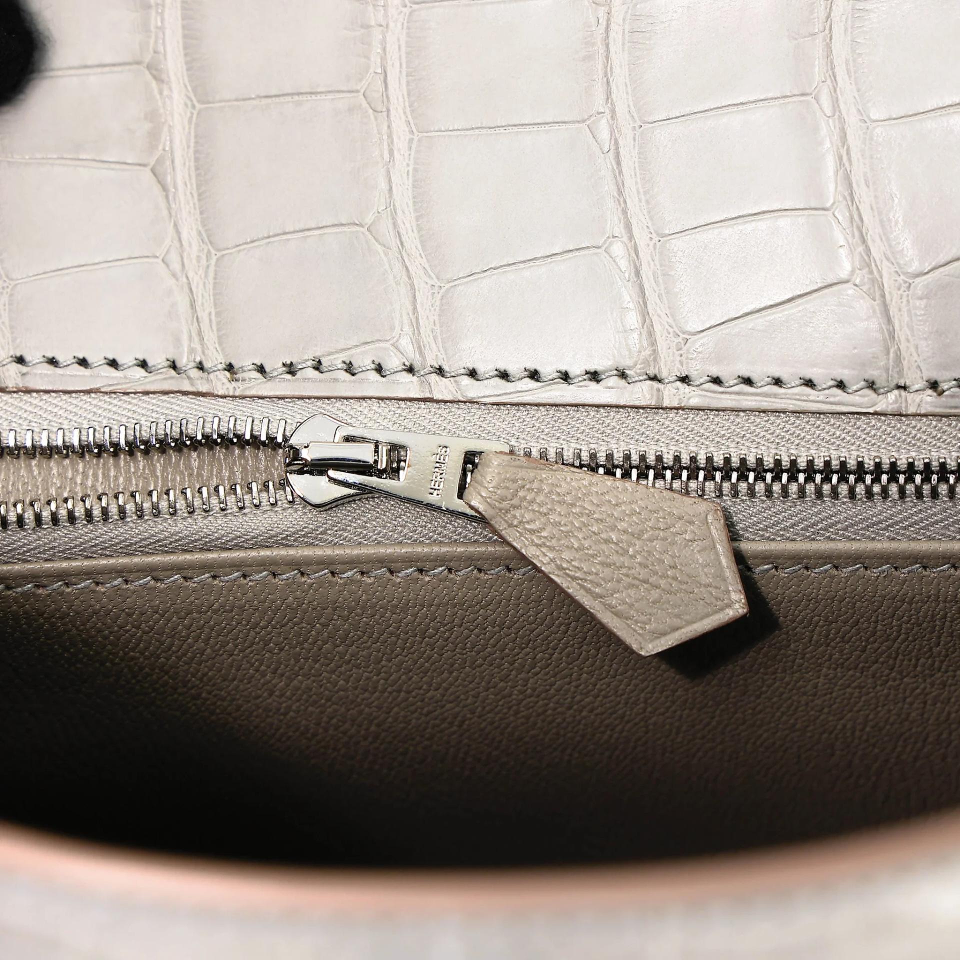Brand New ( Rank N ) HERMÈS Limited Edition Kelly 25 Gris Perle (80) Matte Alligator Palladium hardware K (2025) - 15