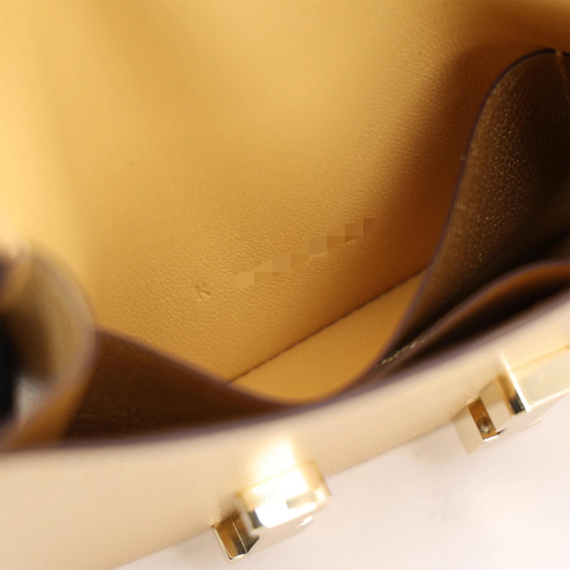 Unused ( Rank NS ) HERMÈS Constance Slim Wallet Dore (Y9) Chamkilight Gold hardware K (2025) - 23
