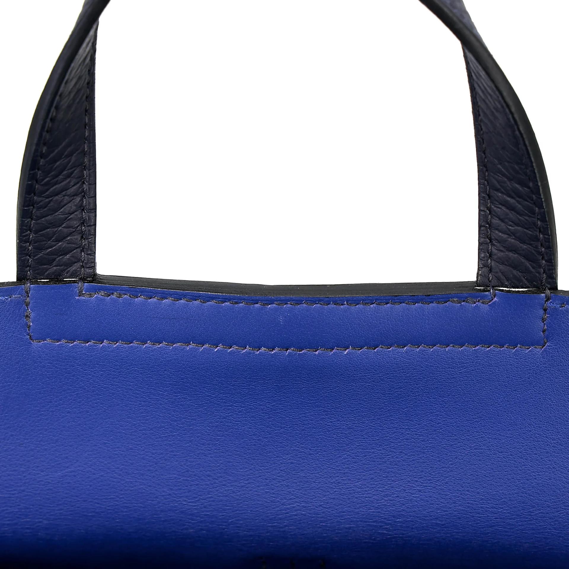 Excellent ( Rank SA ) HERMÈS Halzan 25 Verso Bleu Nuit (2Z) Bleu Electrique (7T) Clemence Gold hardware Z (2021) - 14