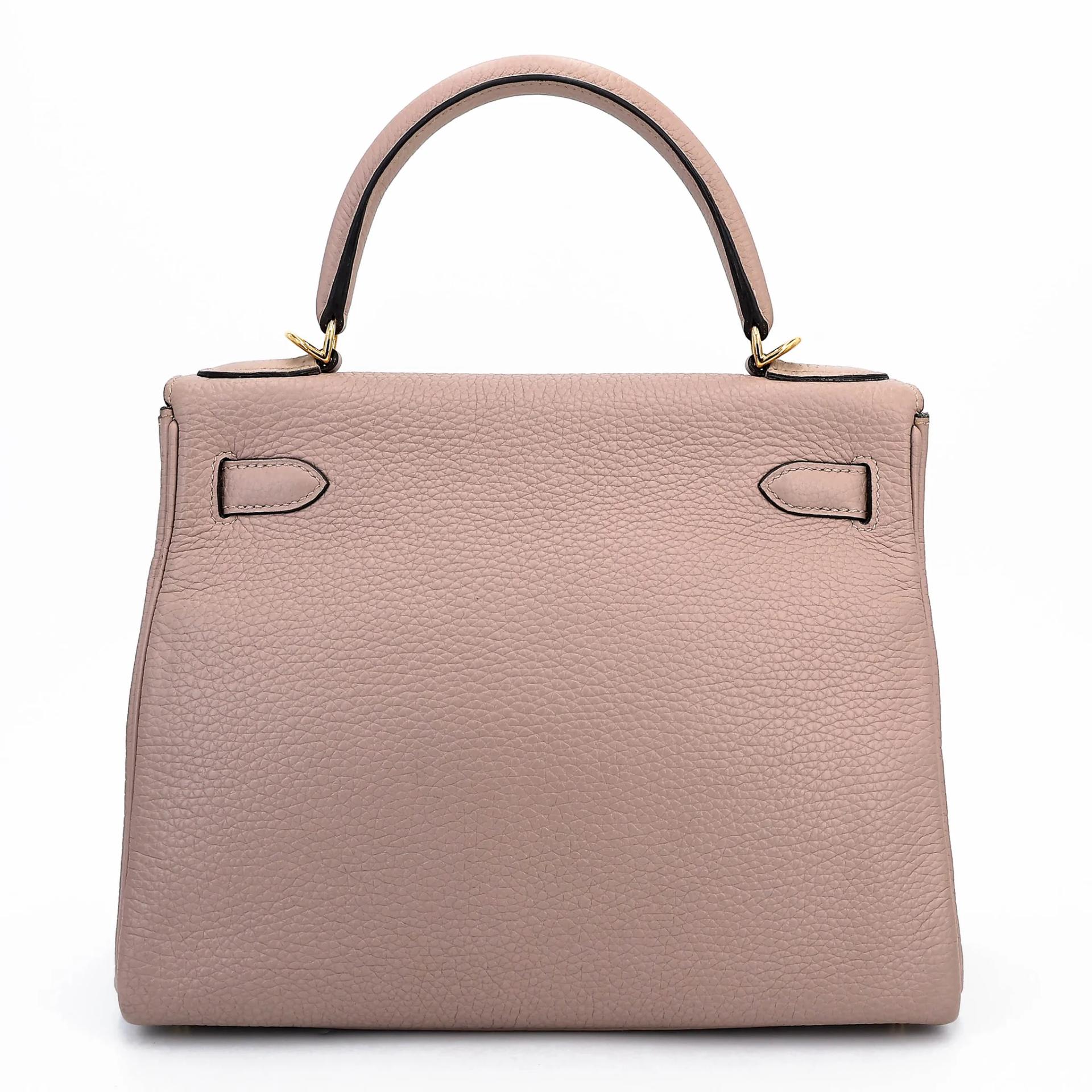 Very Good ( Rank A) HERMÈS Kelly 28 Glycine (4W) Togo Gold hardware T (2015) - 2