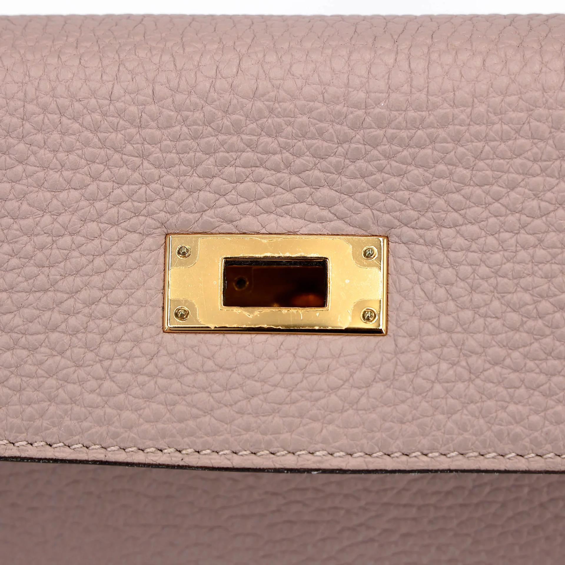 Very Good ( Rank A) HERMÈS Kelly 28 Glycine (4W) Togo Gold hardware T (2015) - 20