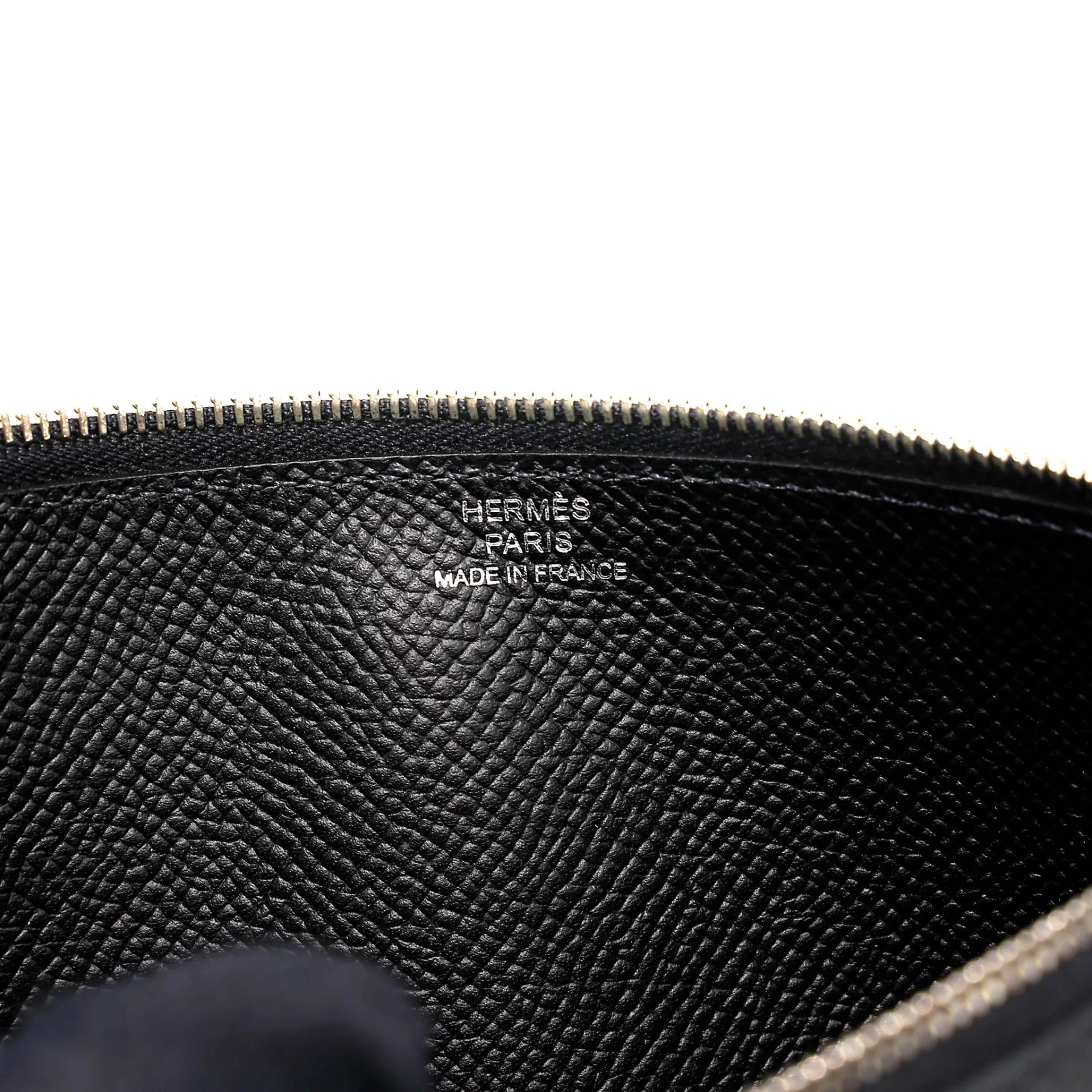 Brand New ( Rank N ) HERMÈS Calvi Pouch GM Bleu Saphir (73) Noir (89) Epsom Palladium hardware - 20