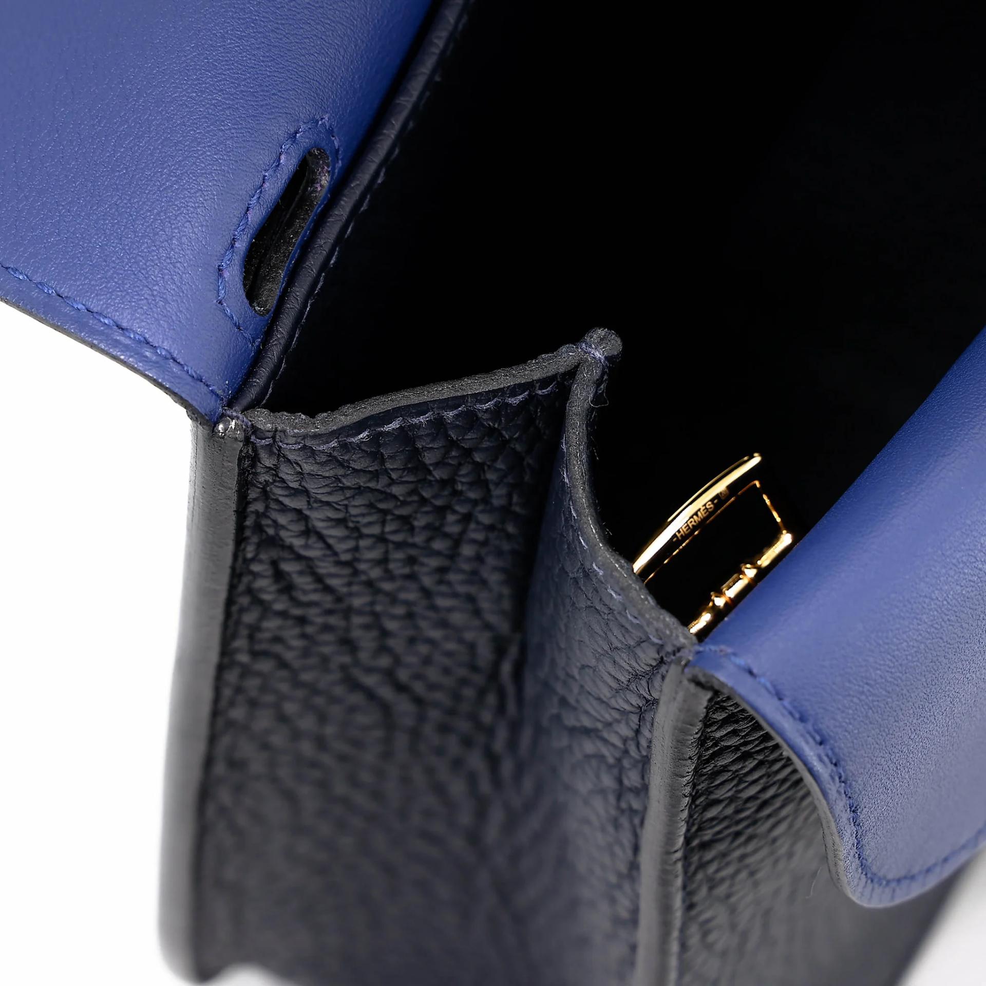 Excellent ( Rank SA ) HERMÈS Halzan 25 Verso Bleu Nuit (2Z) Bleu Electrique (7T) Clemence Gold hardware Z (2021) - 17