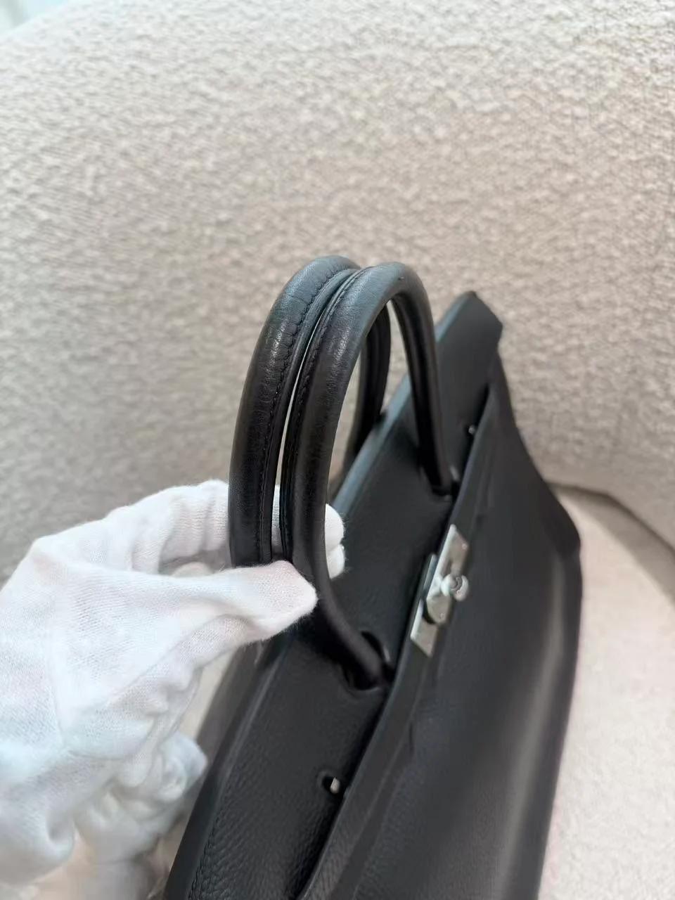 Good ( Rank AB) HERMÈS Birkin 35 Noir (89) Clemence Palladium hardware Square I (2005) - 21