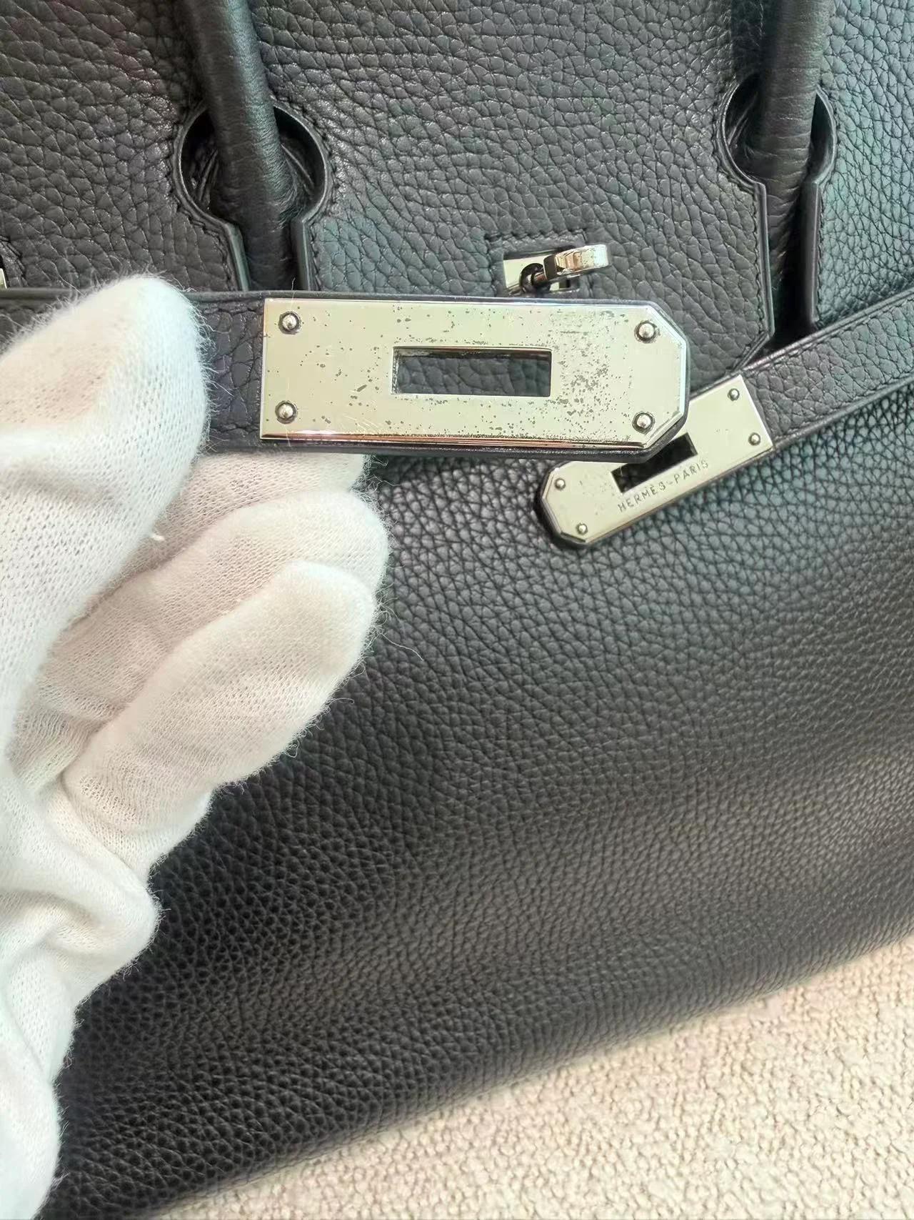 Good ( Rank AB) HERMÈS Birkin 35 Noir (89) Clemence Palladium hardware Square I (2005) - 22