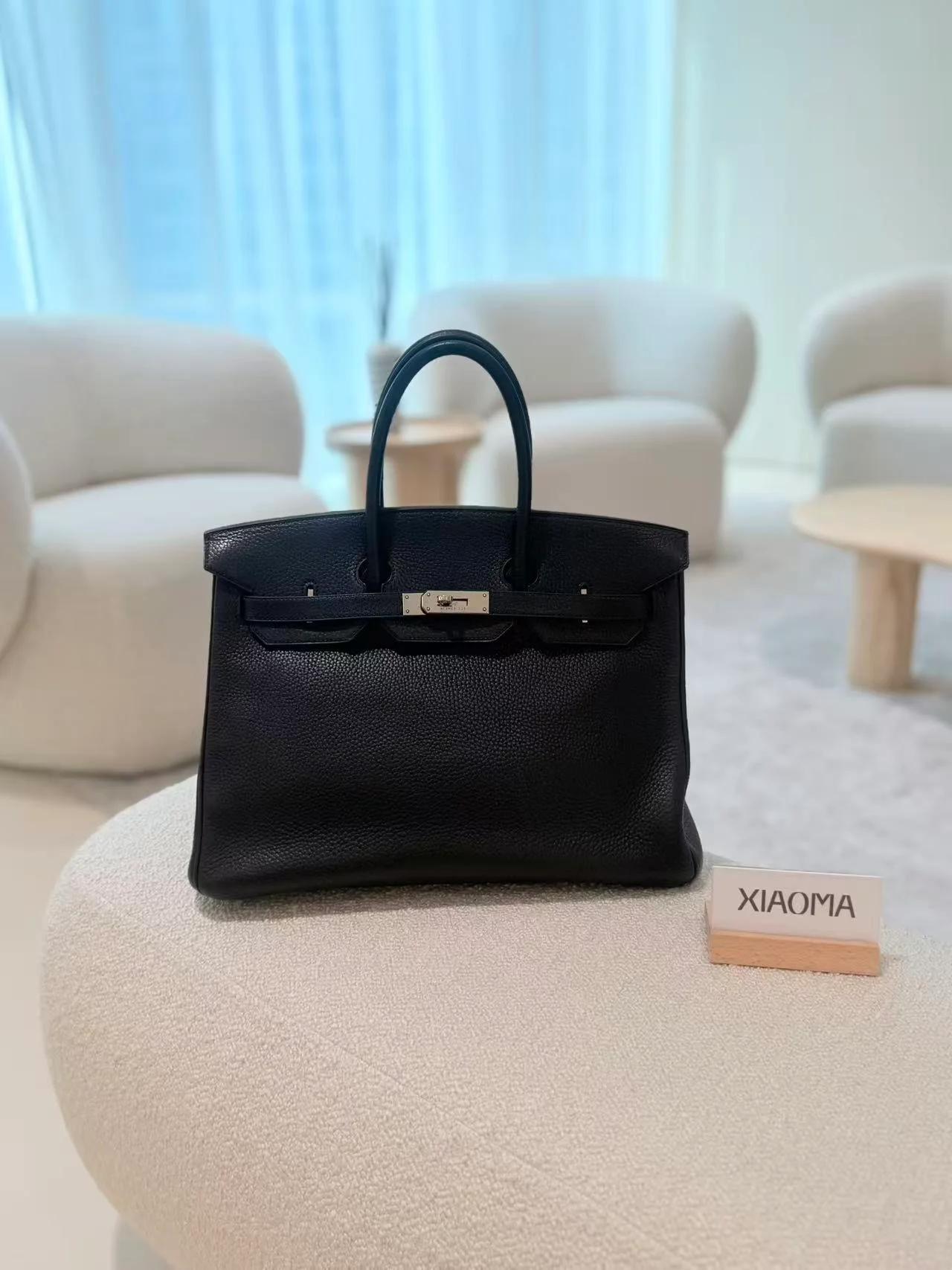 Good ( Rank AB) HERMÈS Birkin 35 Noir (89) Clemence Palladium hardware Square I (2005) - 4