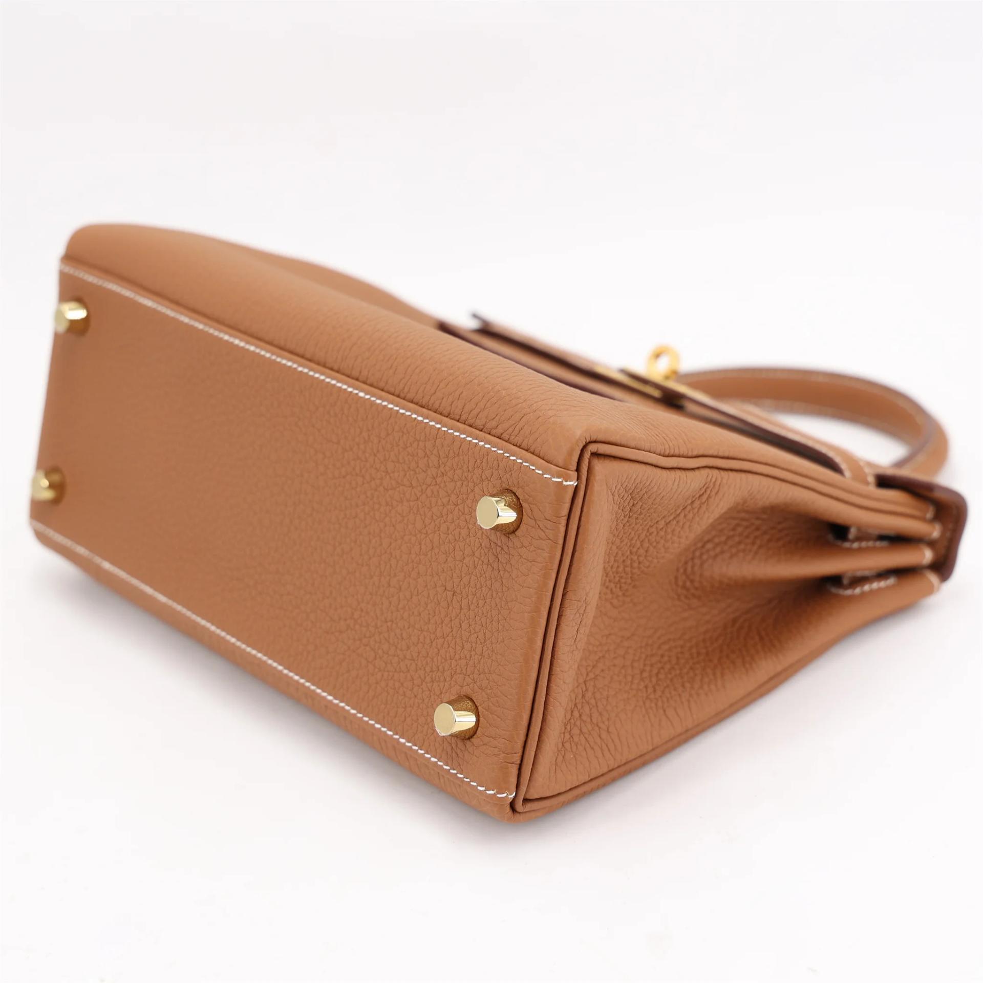 全新 HERMÈS 愛馬仕 Kelly 25 37 金棕色 Gold Togo小牛皮 金扣 G刻 2026年 - 5