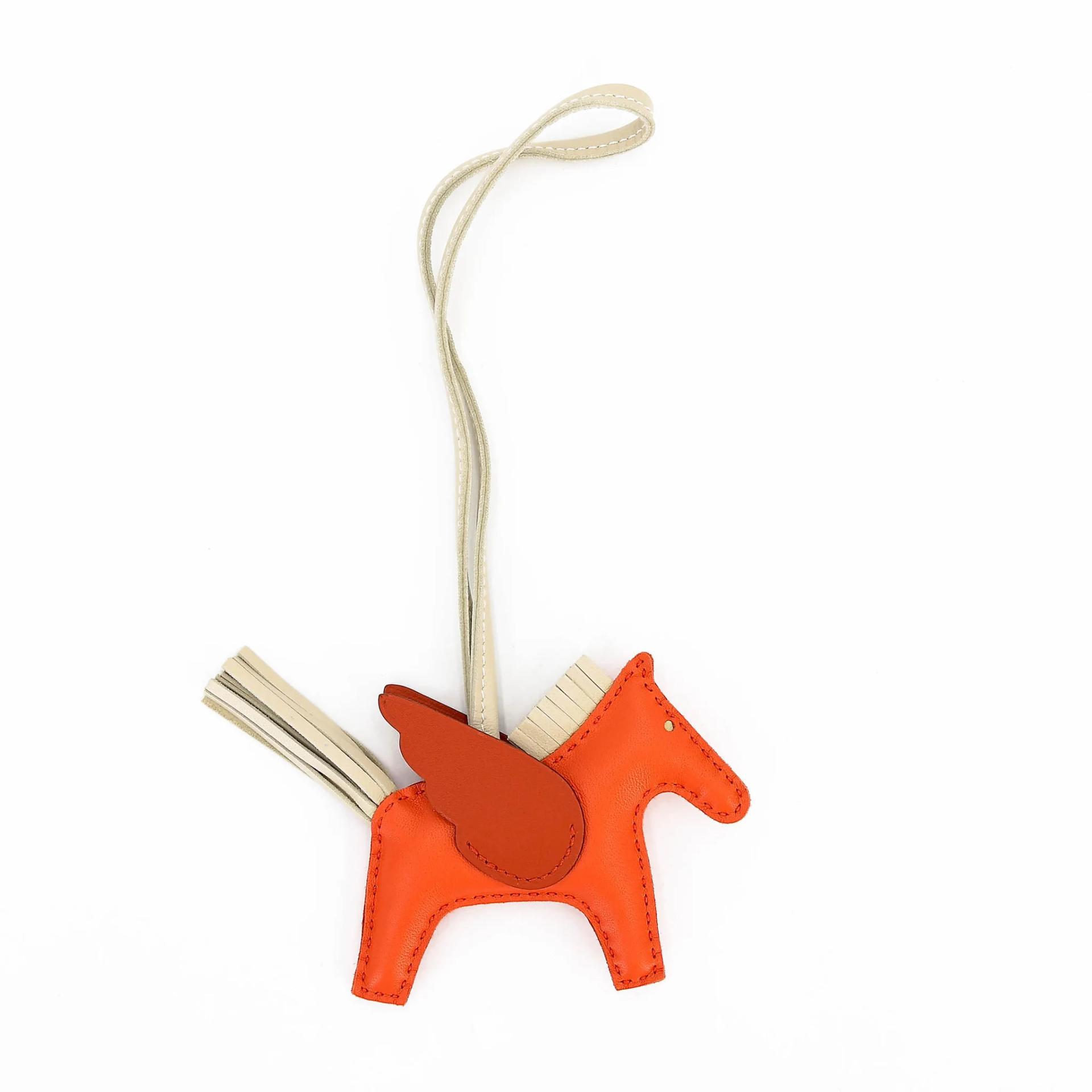 Excellent ( Rank SA ) HERMÈS Rodeo Pegase PM Orange Poppy (8V) Craie (10) Orange (93) Agneau Milo Z (2021) - 2