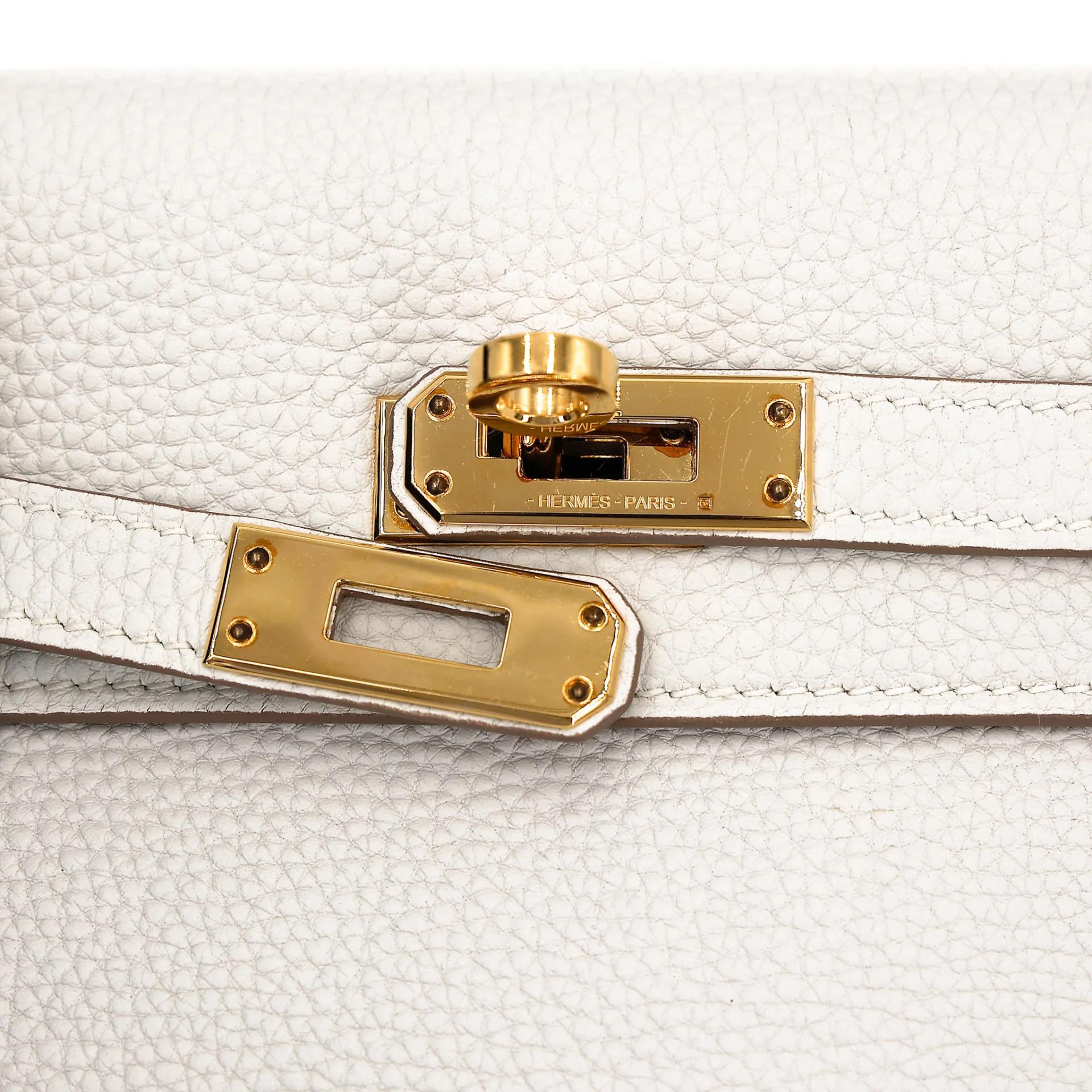 Very Good ( Rank A) HERMÈS Kelly 25 Mushroom (0T) Togo Gold hardware B (2023) - 8